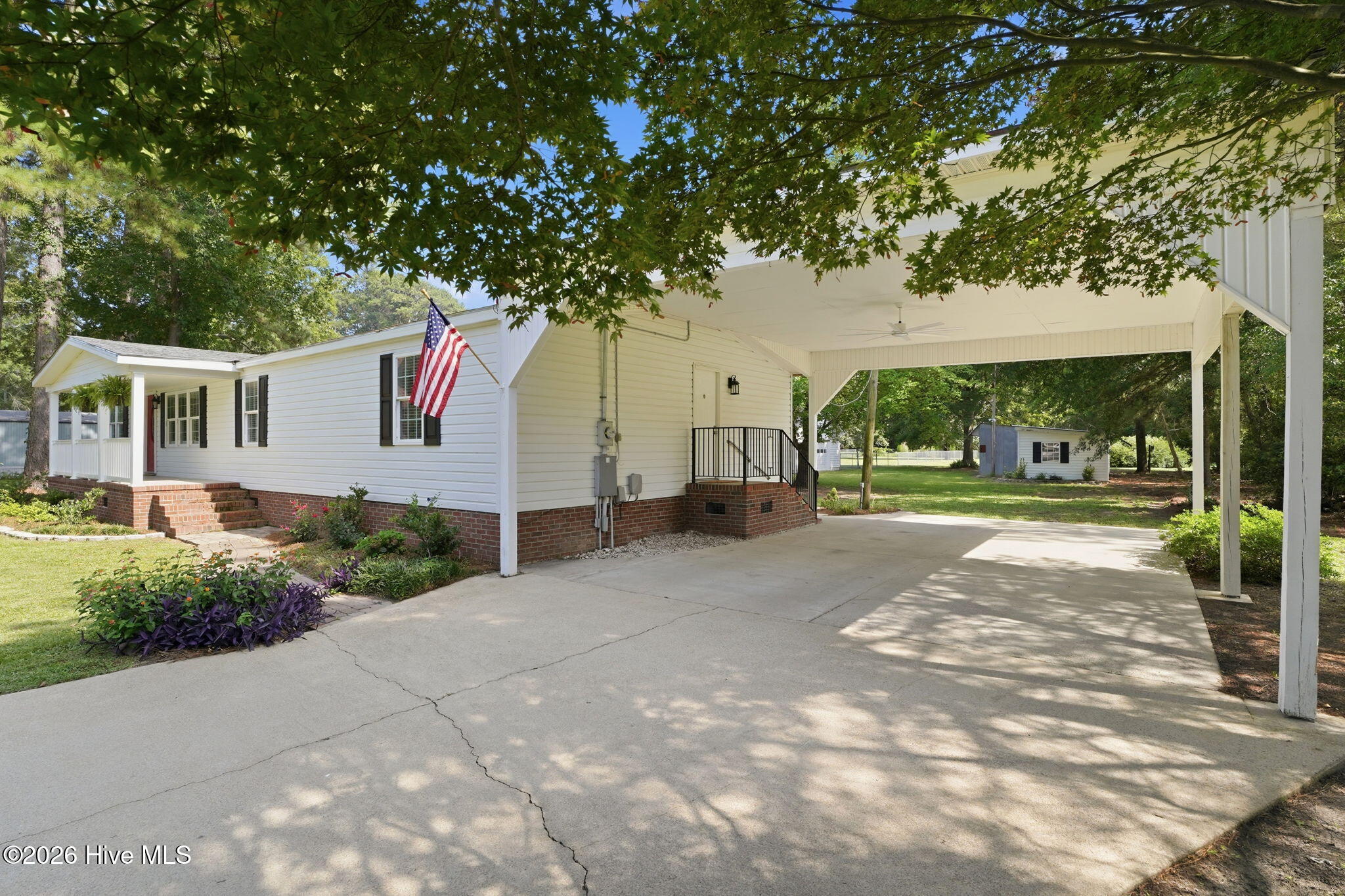 5907 W Baker Road Property Photo 9
