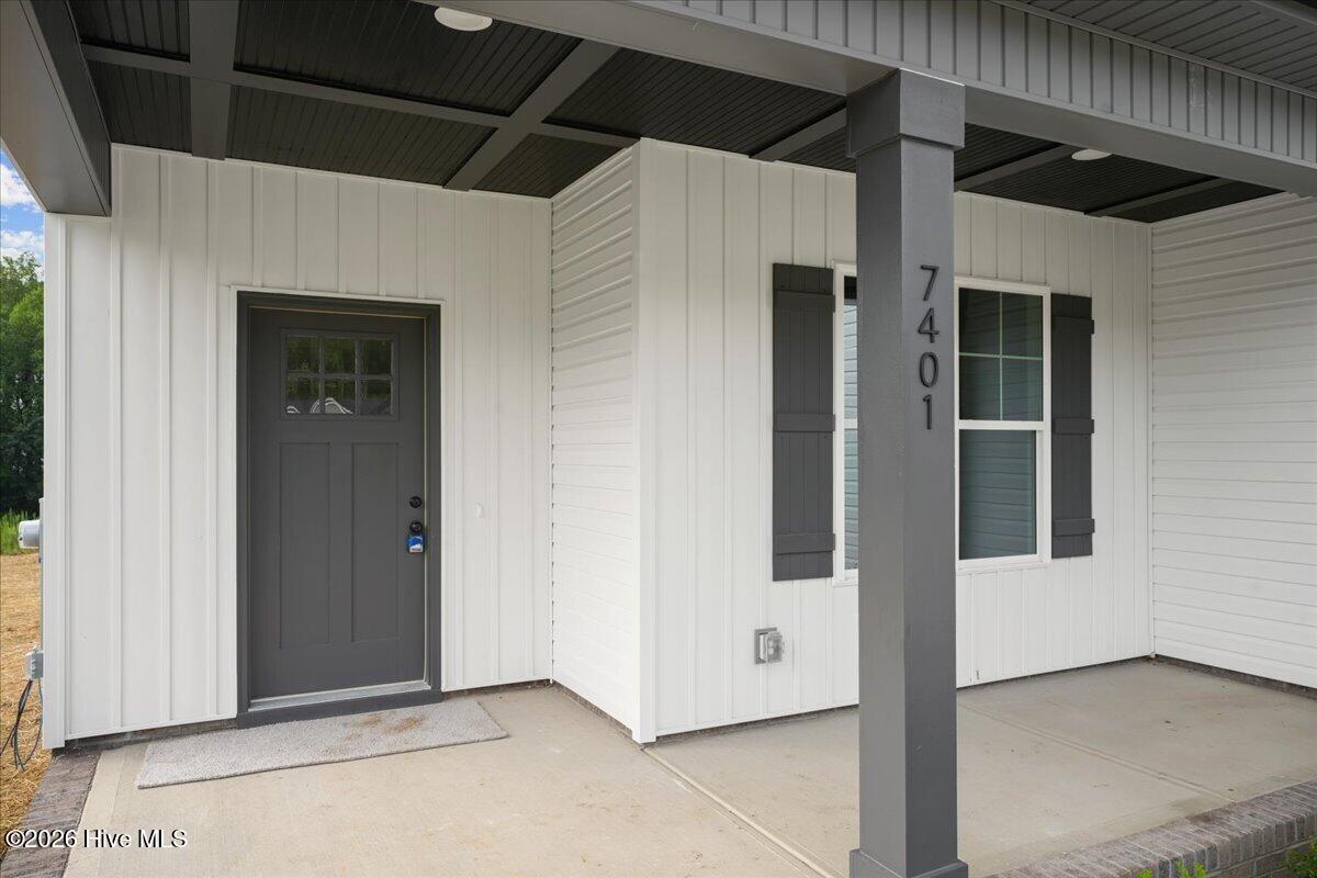 7401 Hill Road Property Photo 6