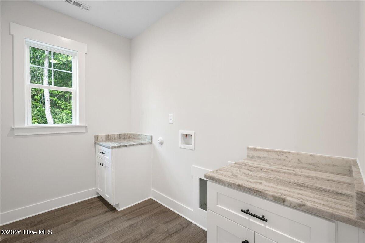 7401 Hill Road Property Photo 28