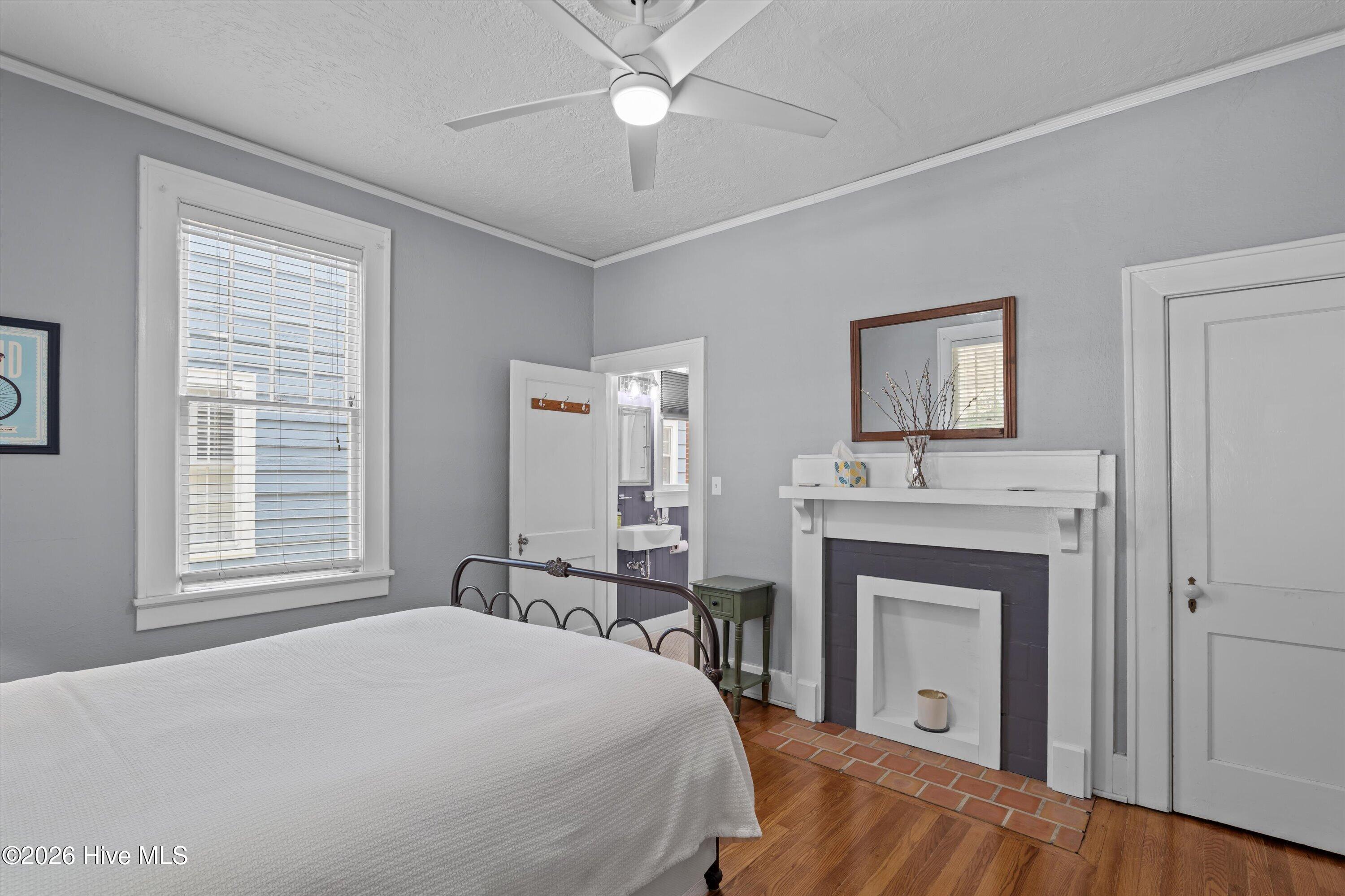 978 Heard Avenue Property Photo 18
