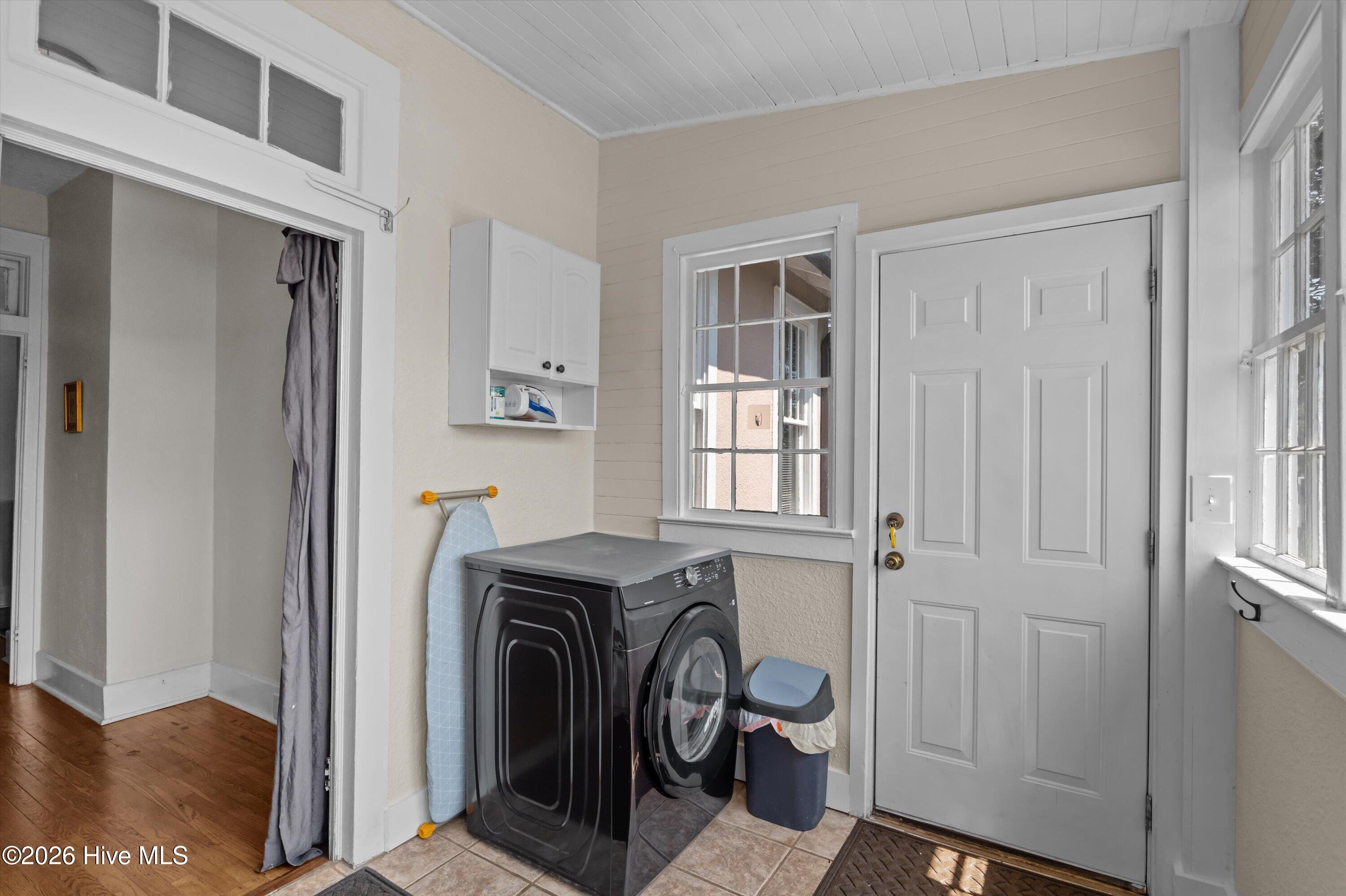 978 Heard Avenue Property Photo 29