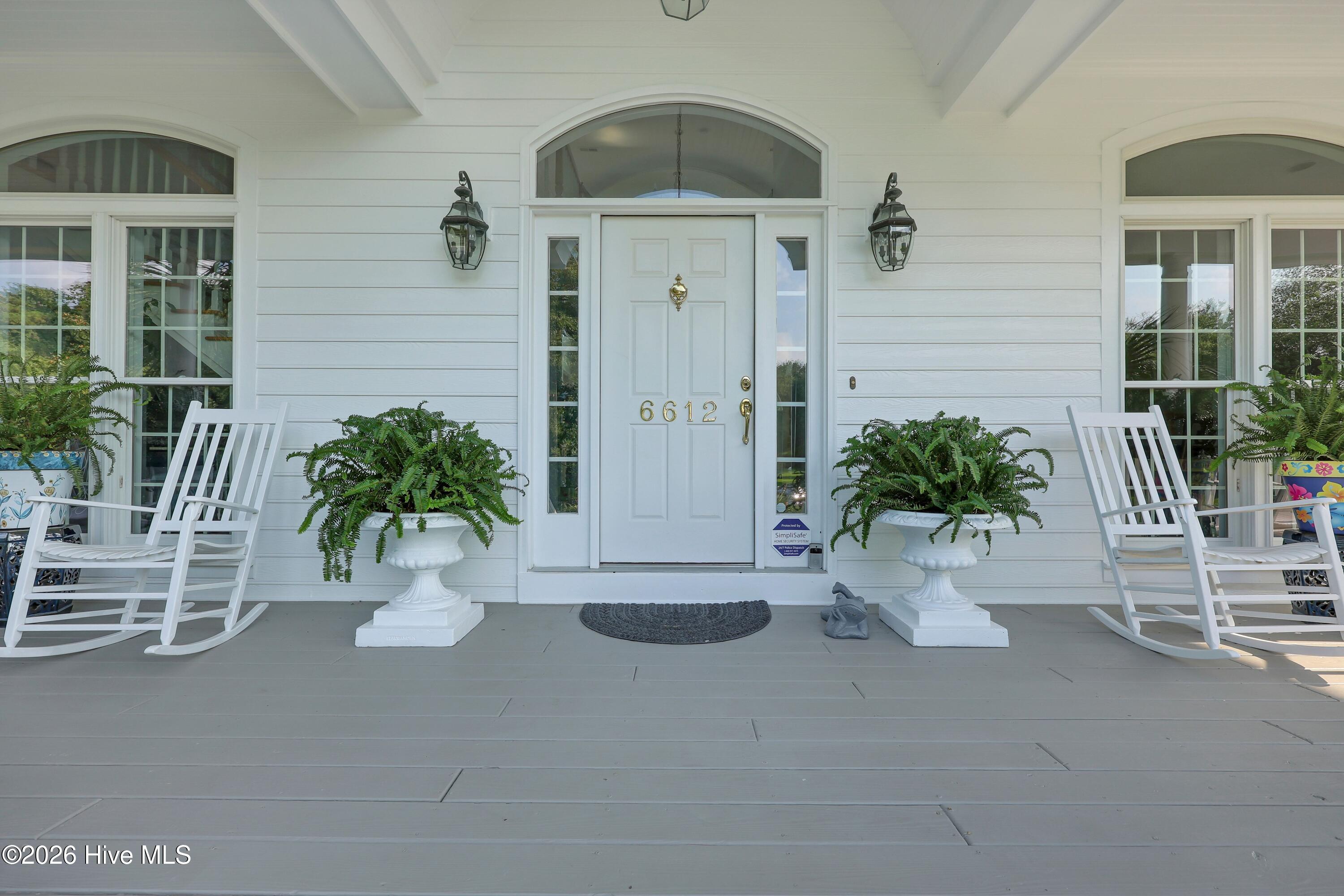 6612 Spring Garden Drive Property Photo 10