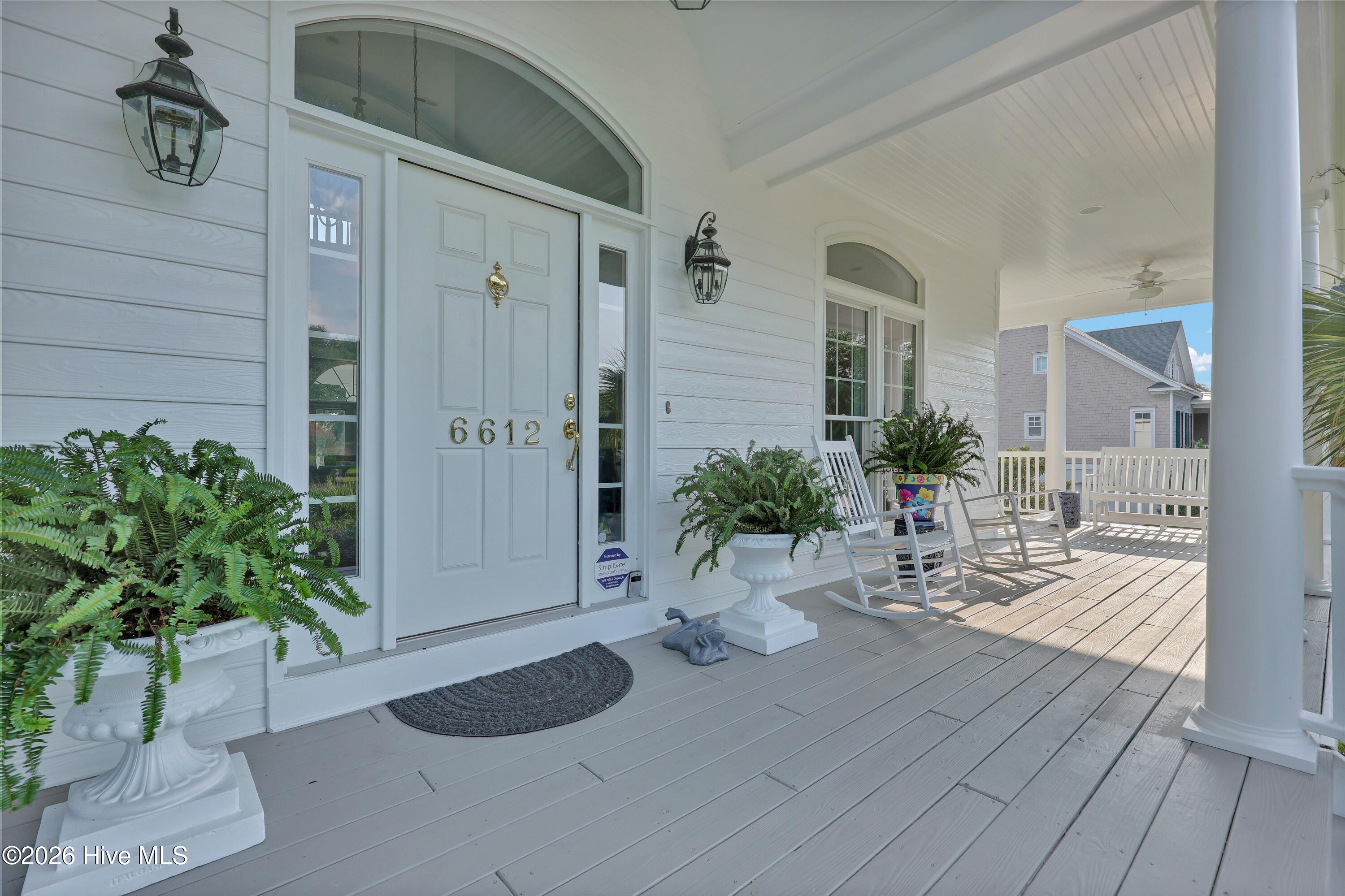 6612 Spring Garden Drive Property Photo 11