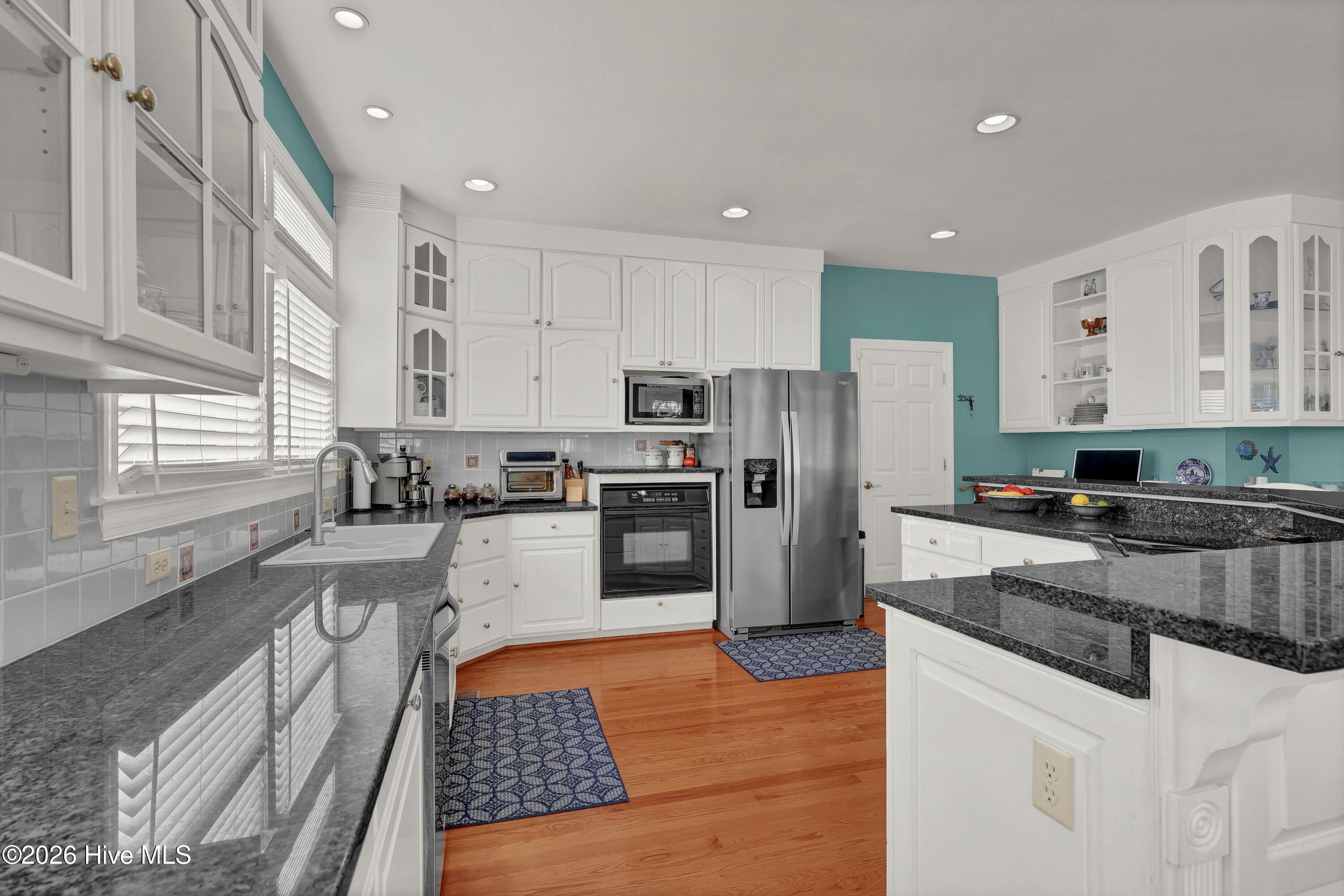 6612 Spring Garden Drive Property Photo 25