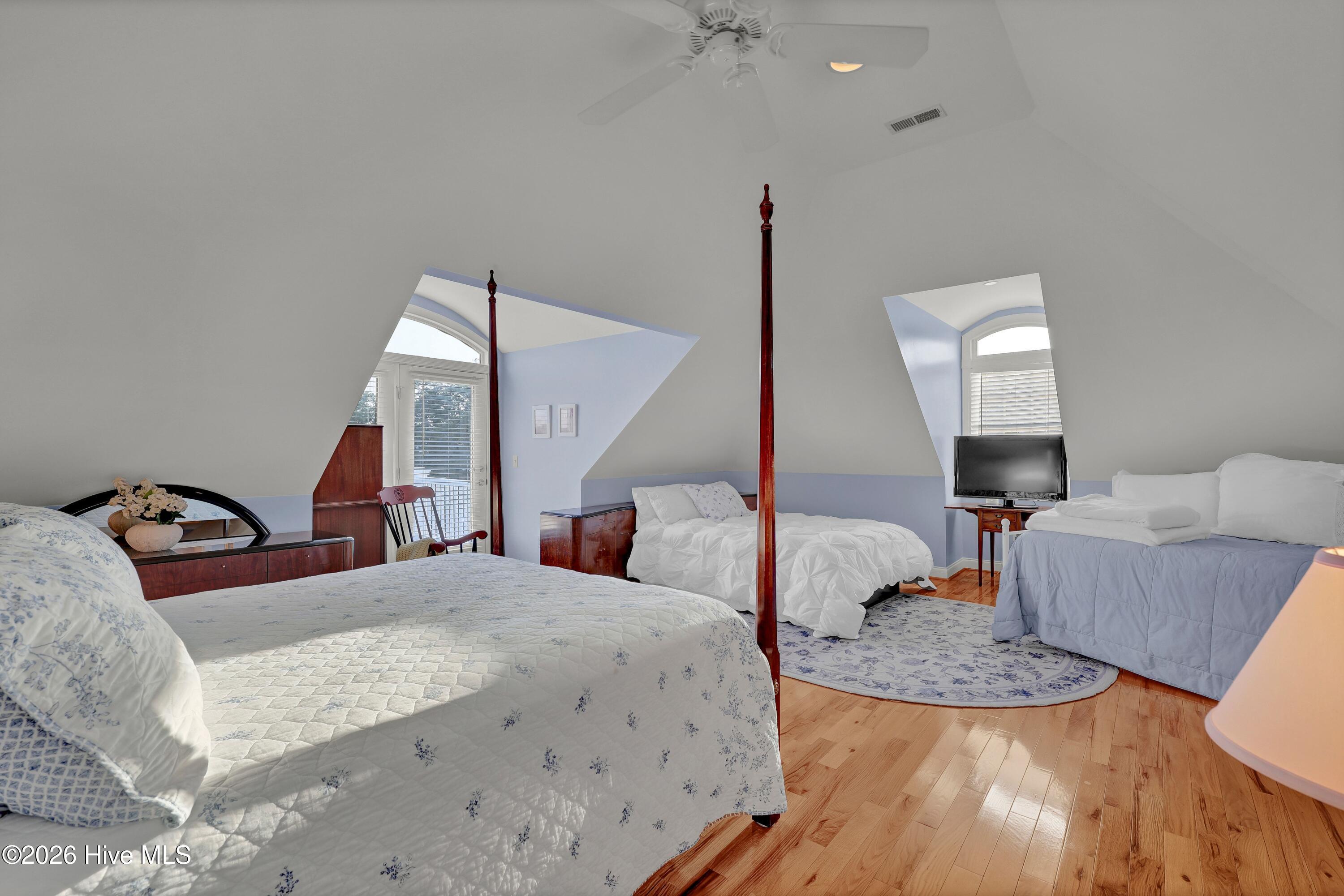 6612 Spring Garden Drive Property Photo 39