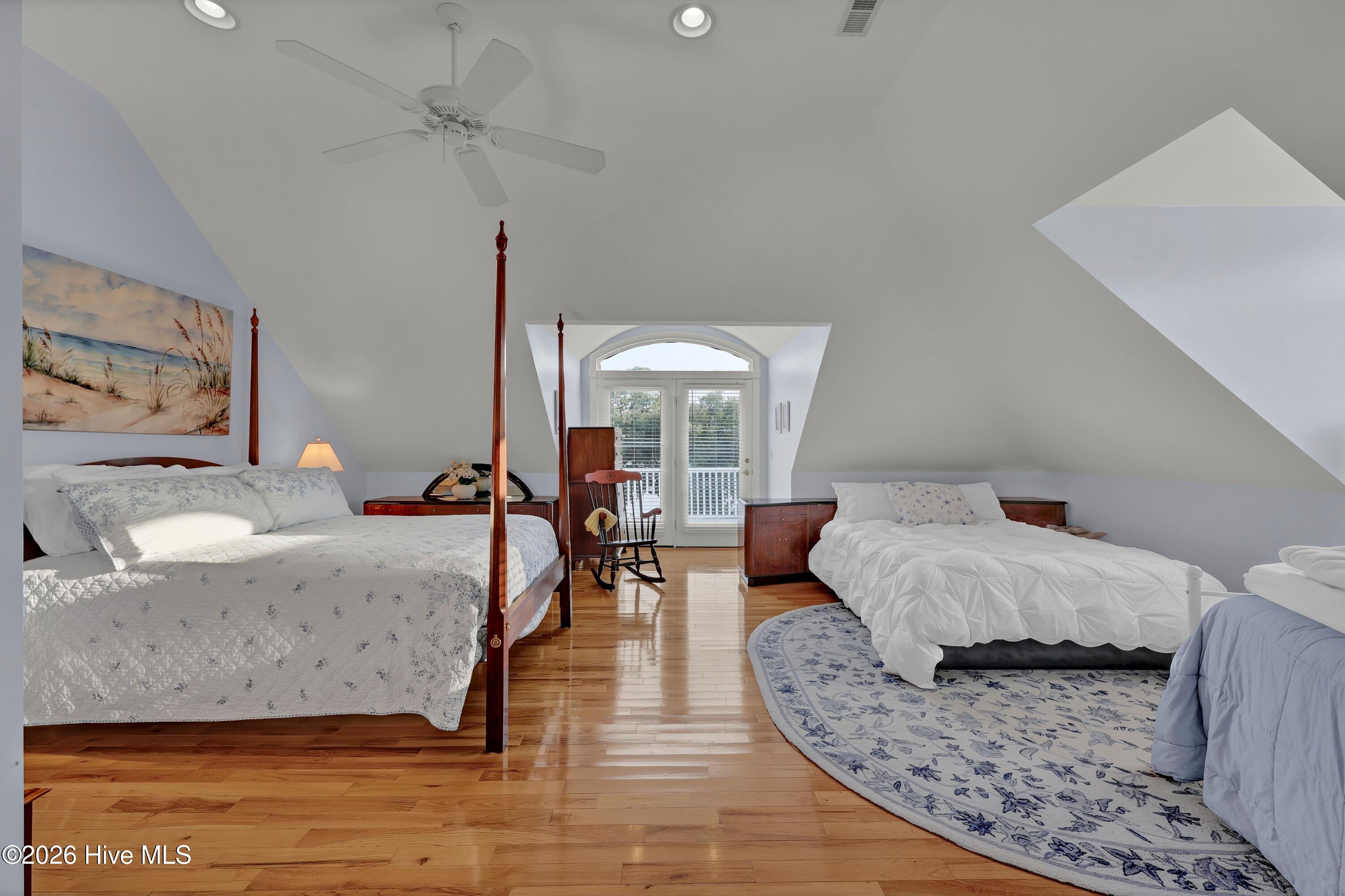 6612 Spring Garden Drive Property Photo 40