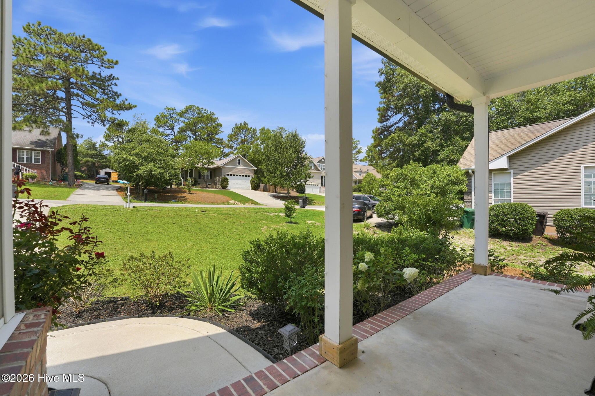 8 Asheville Way Property Photo 5