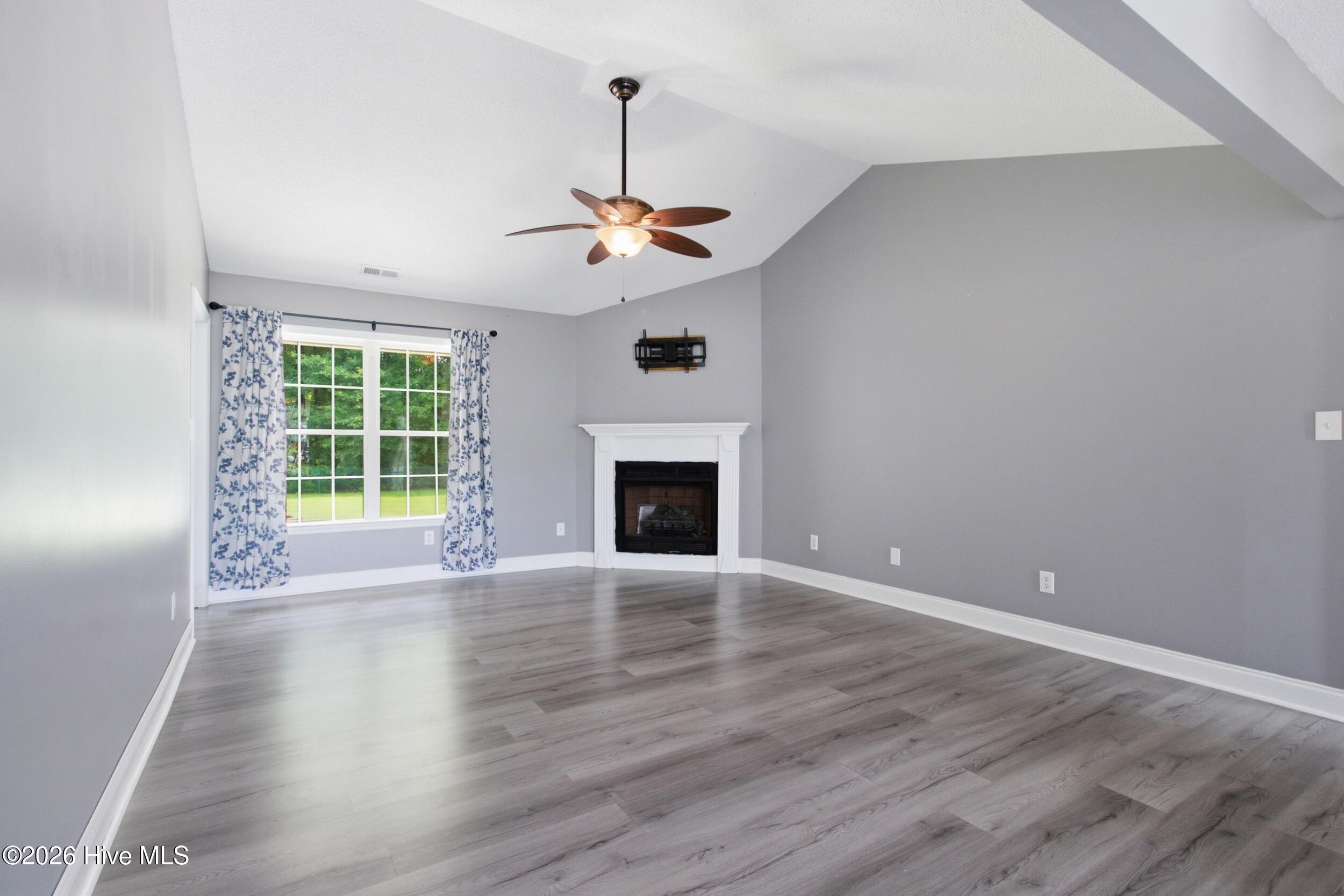 164 Macdonald Boulevard Property Photo 8
