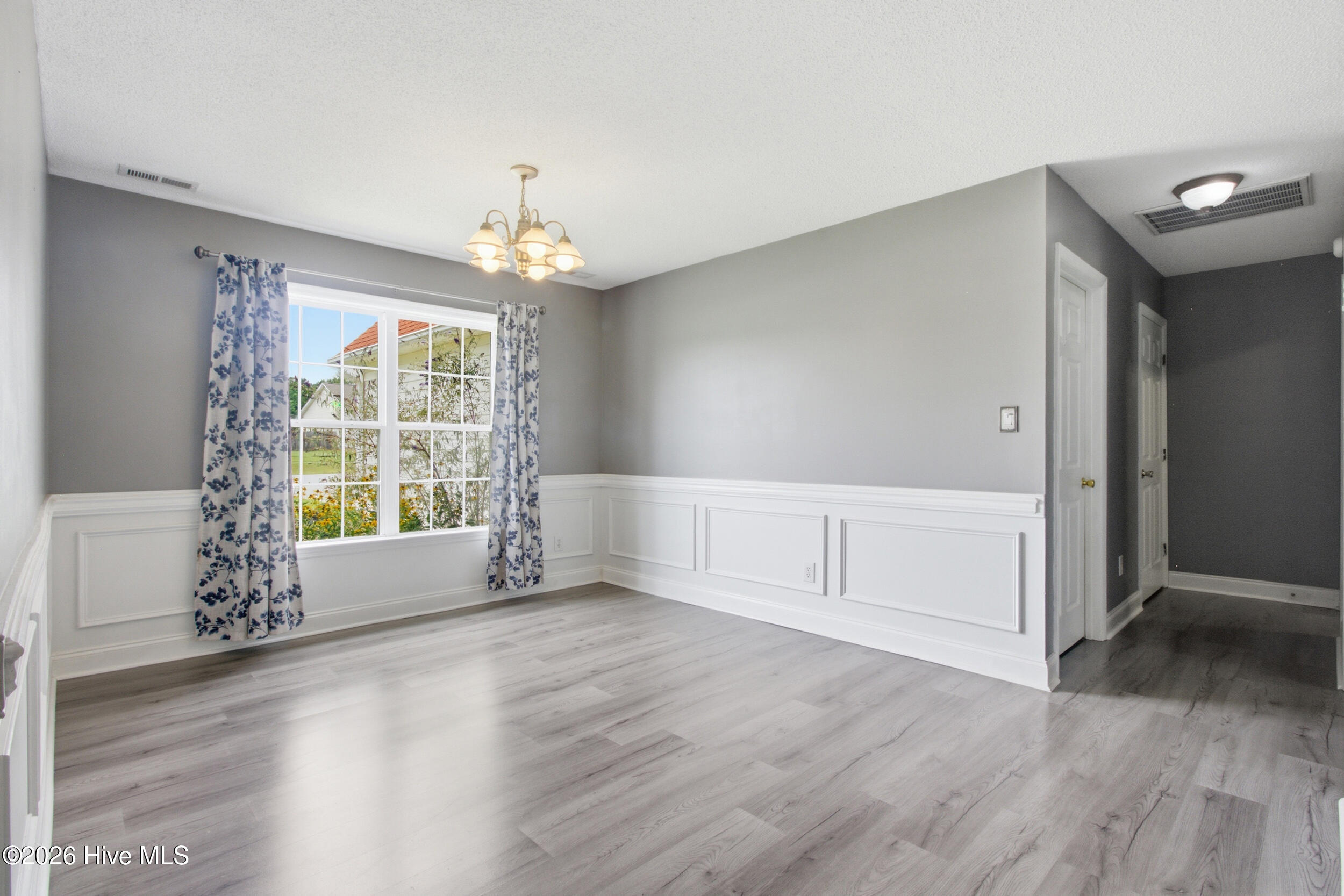 164 Macdonald Boulevard Property Photo 12