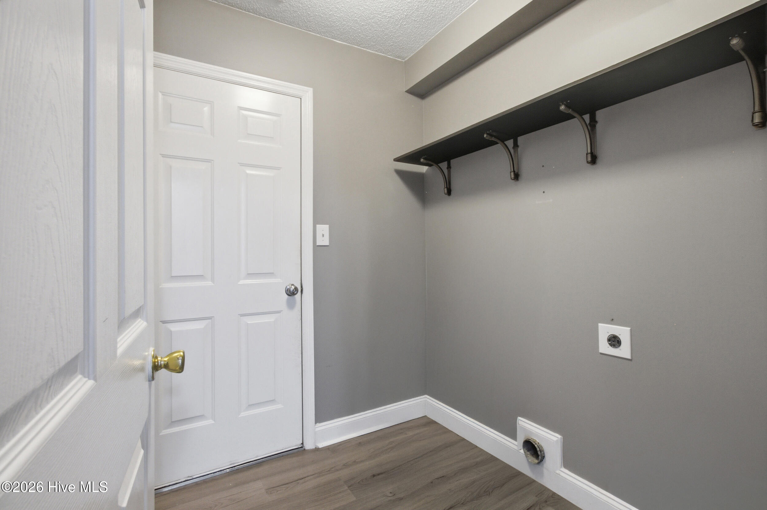 164 Macdonald Boulevard Property Photo 22