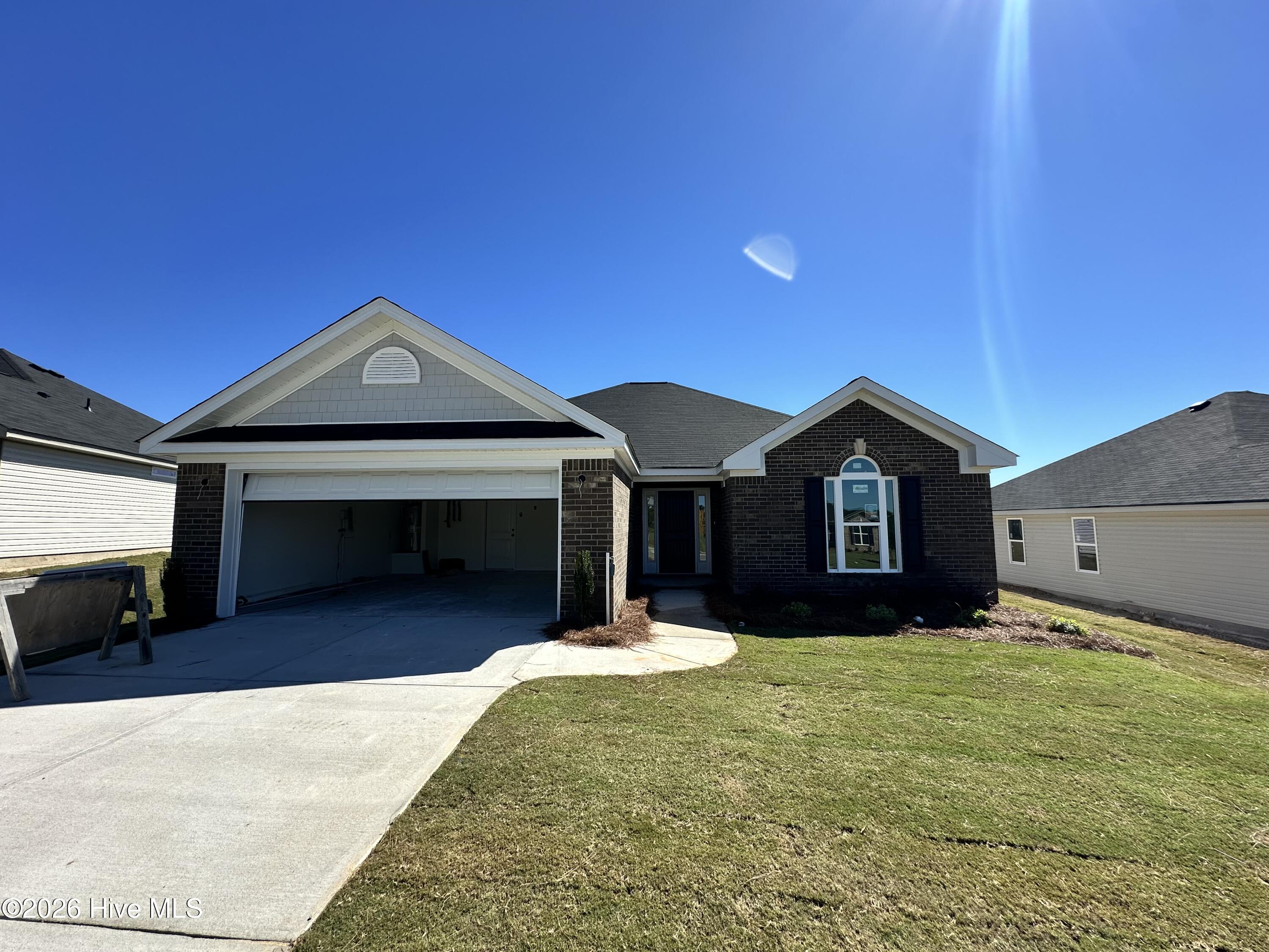 2357 Bellingham Drive Property Photo 2