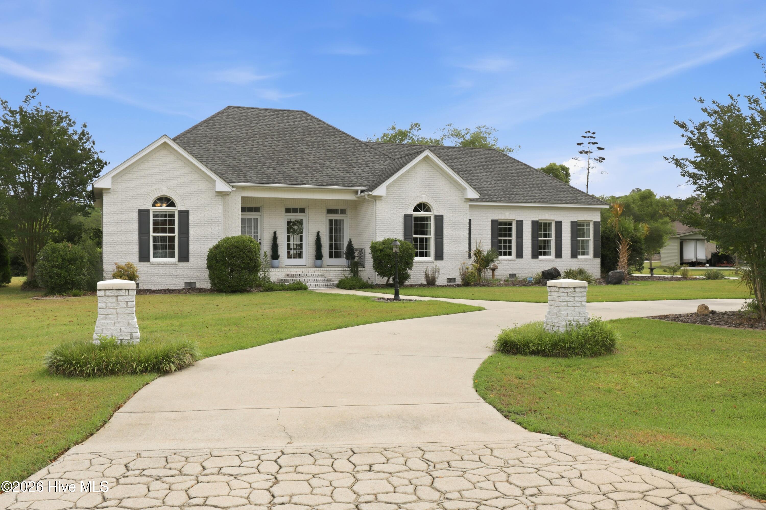 23 Golf Course Drive Property Photo 1