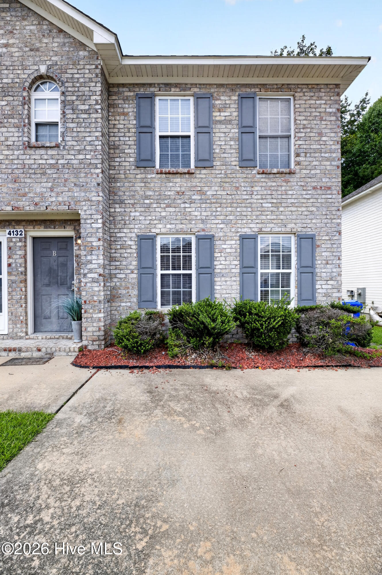 4132 Brook Creek Lane B Property Photo 2