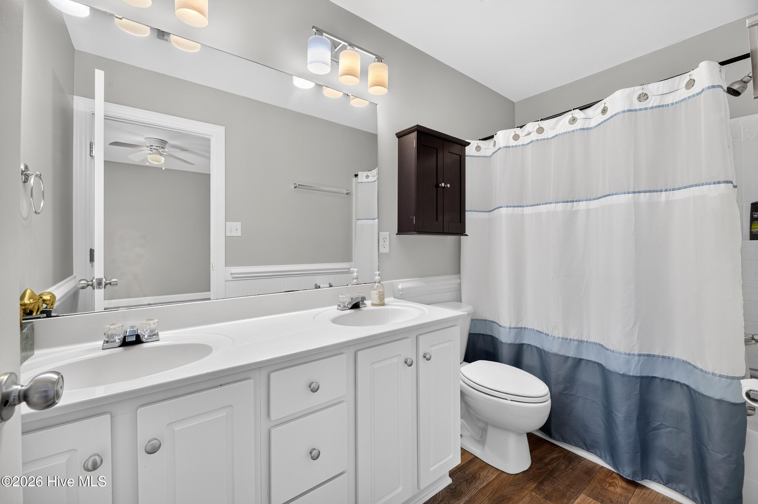 4132 Brook Creek Lane B Property Photo 34