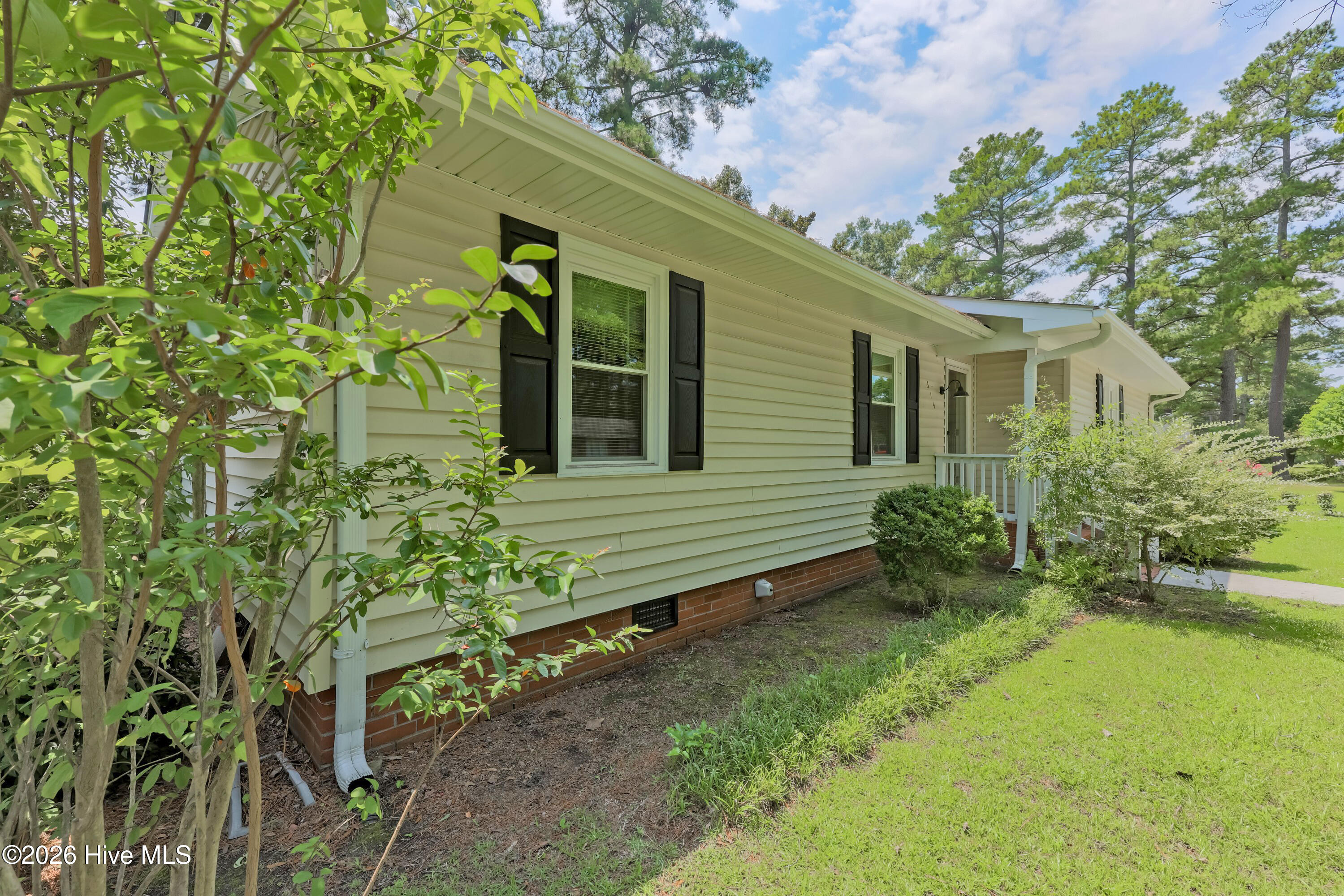 614 Forest Lane Property Photo 9