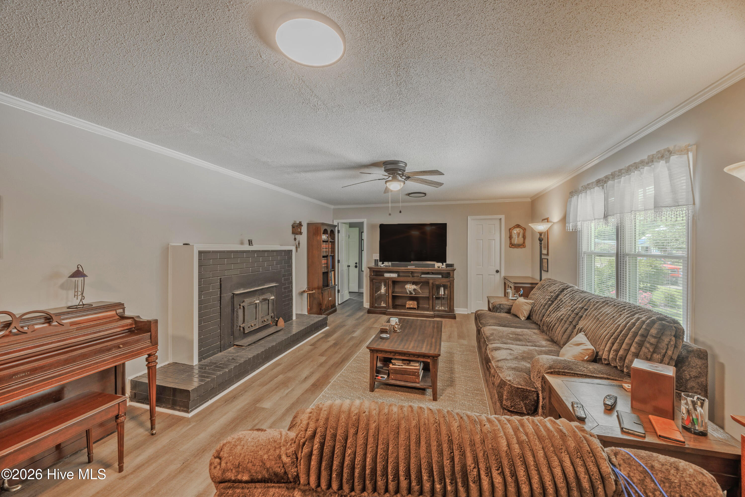 614 Forest Lane Property Photo 11