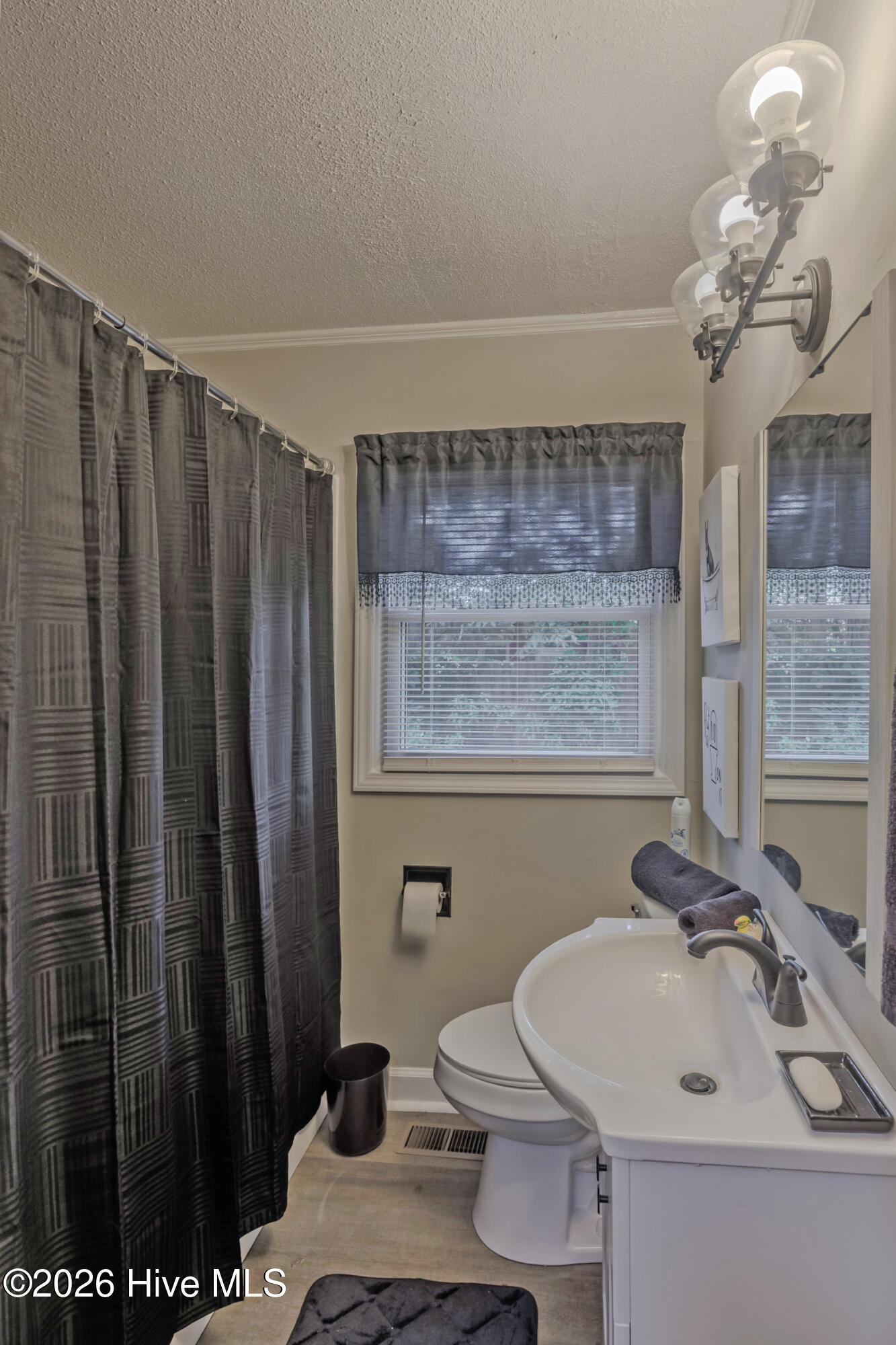 614 Forest Lane Property Photo 20