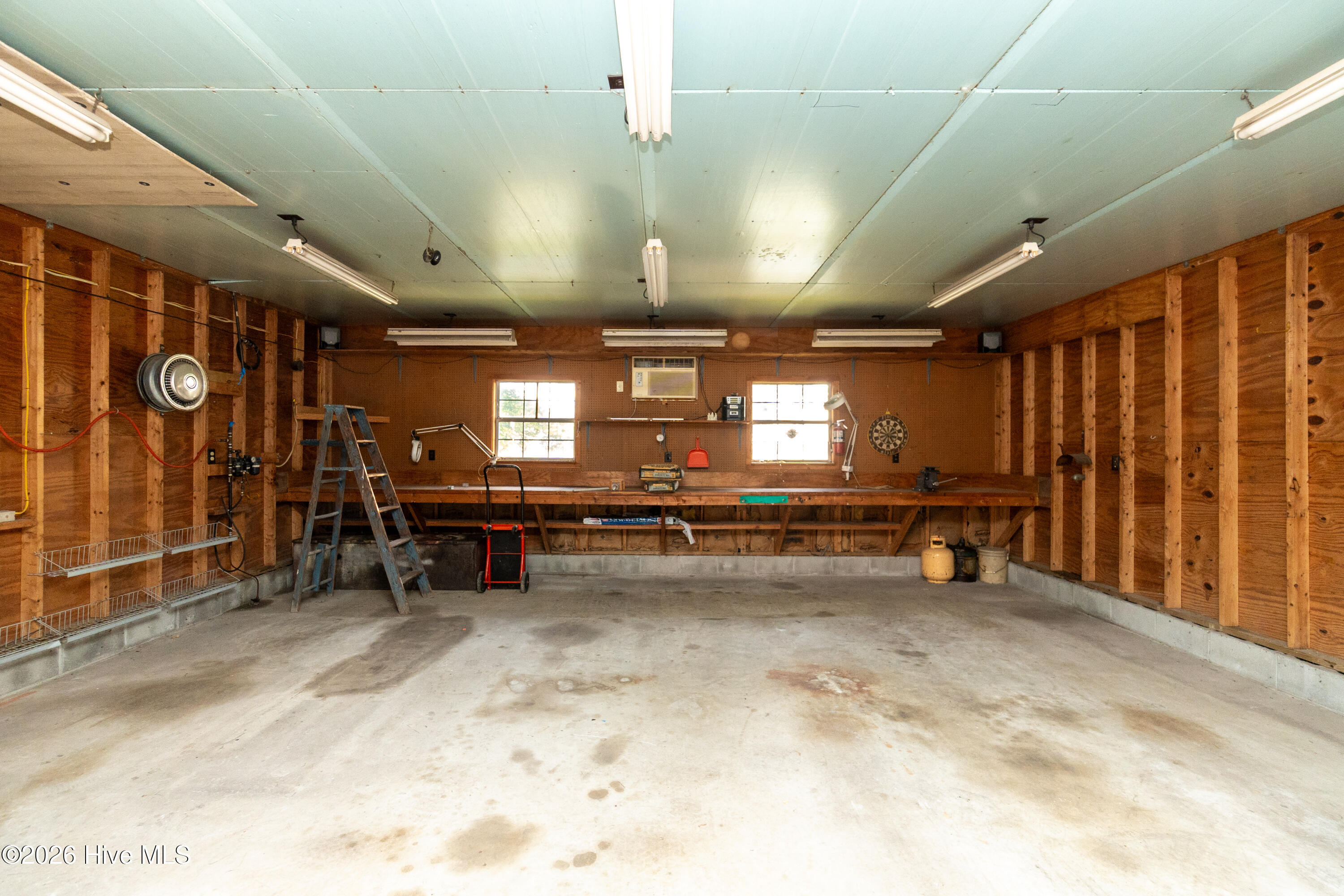 262 Caratoke Highway Property Photo 29