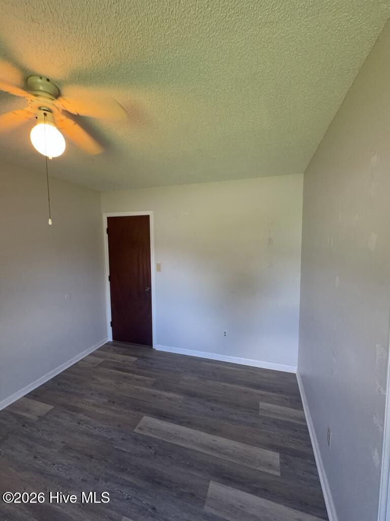 902 Laurel Lane Property Photo 10