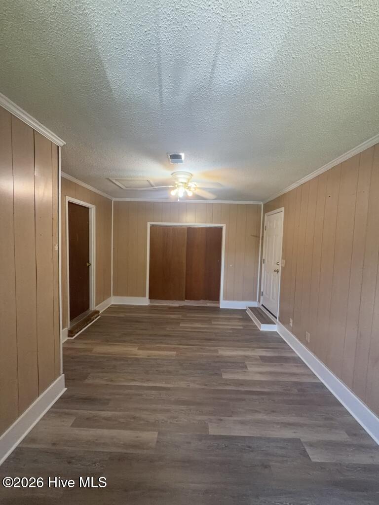 902 Laurel Lane Property Photo 17
