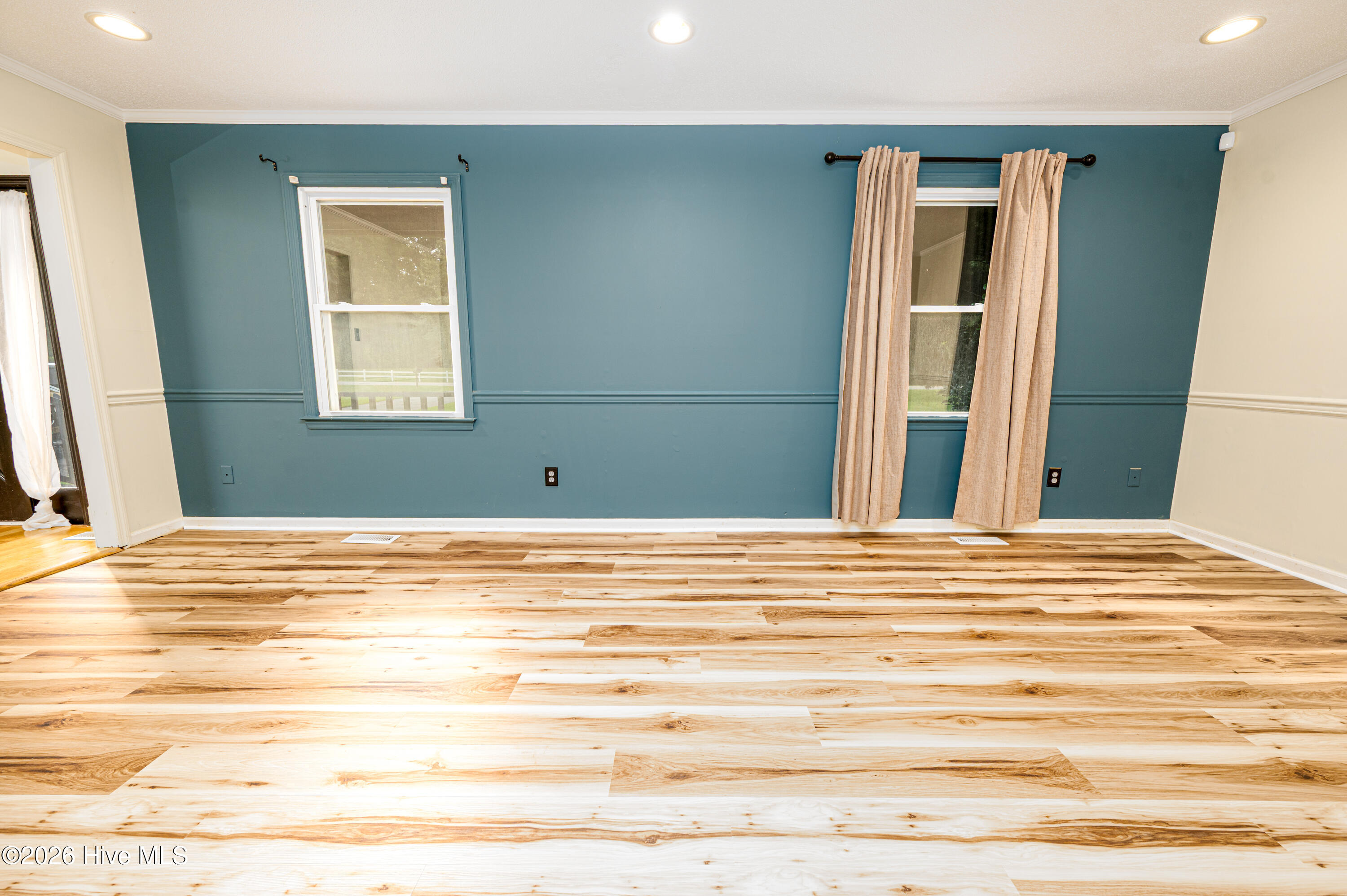 419 Boros Road Property Photo 11