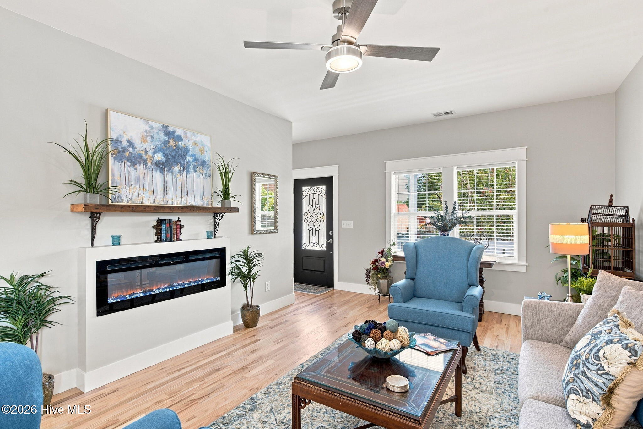 512 Queen Street Property Photo 14