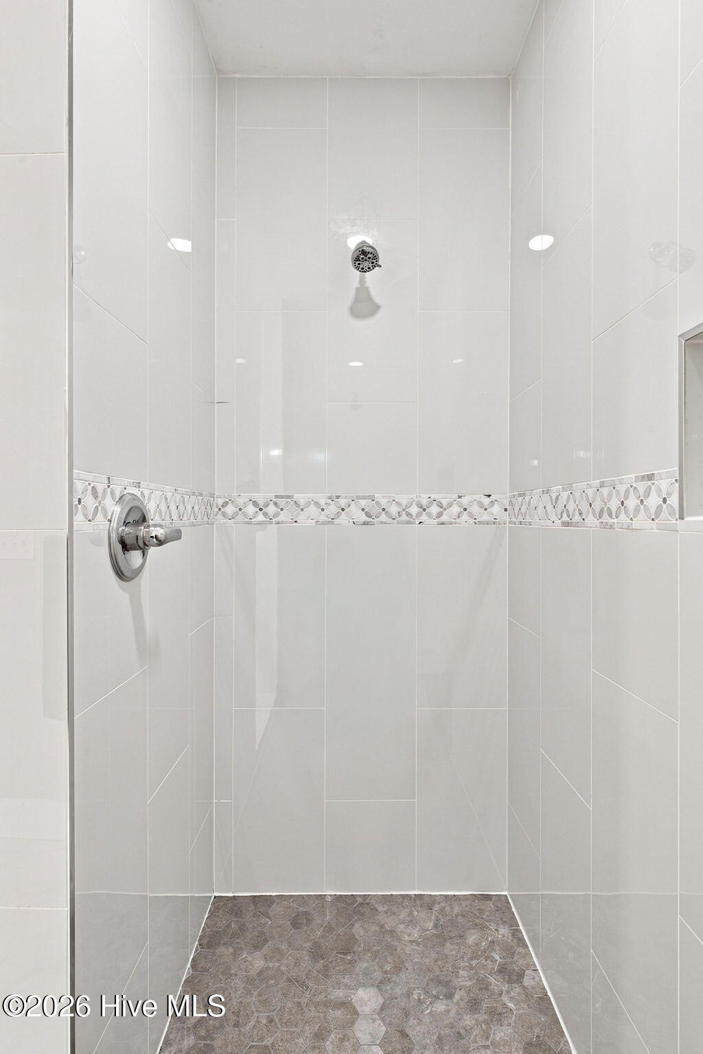 512 Queen Street Property Photo 30