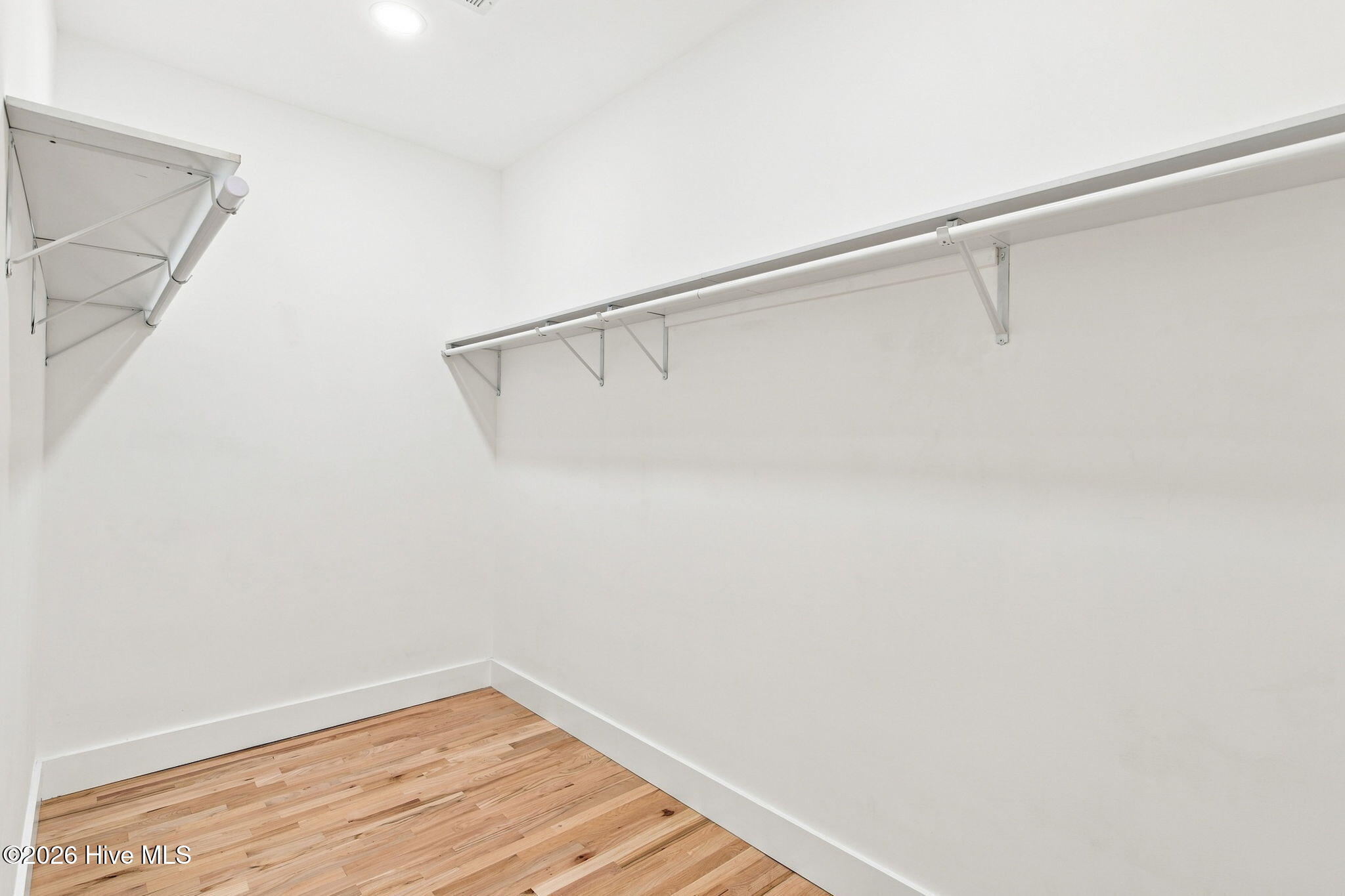 512 Queen Street Property Photo 31