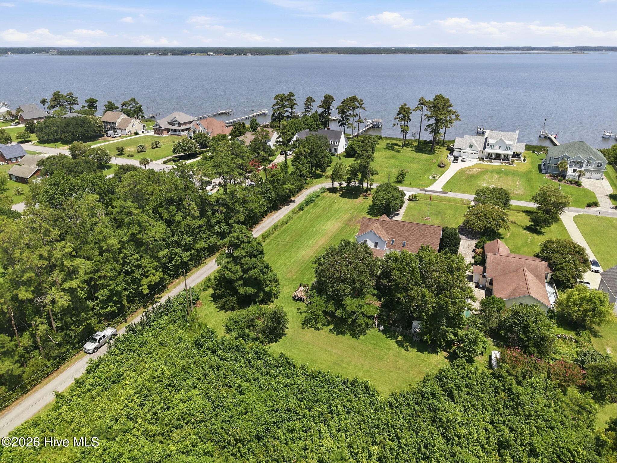 1513 956 Scotts Landing Property Photo 5