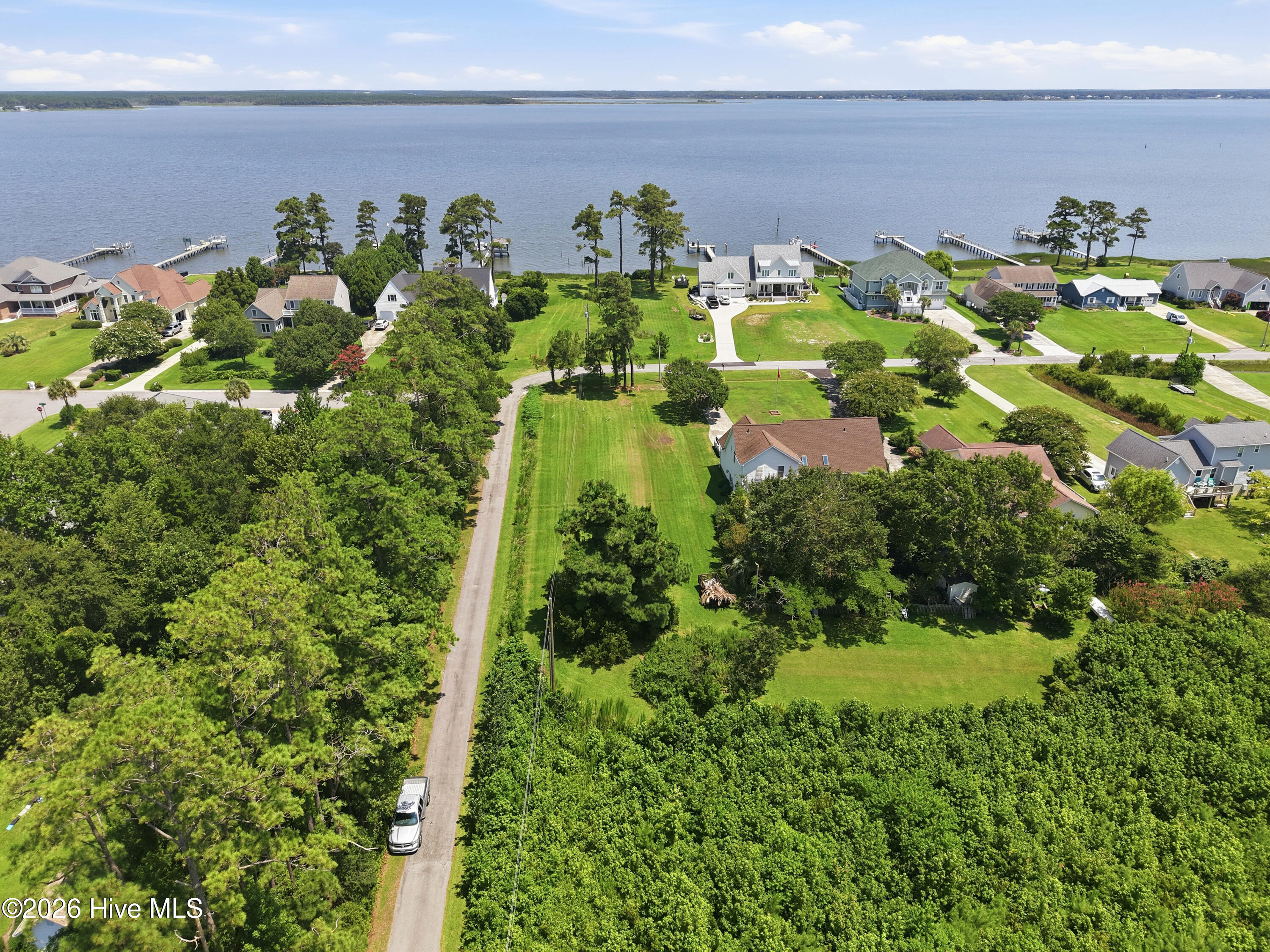 1513 956 Scotts Landing Property Photo 6