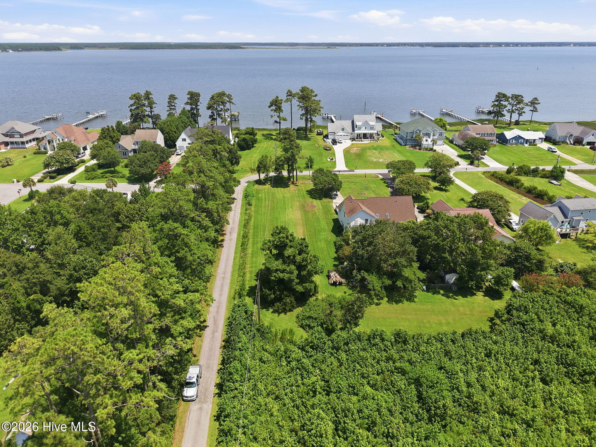 1513 956 Scotts Landing Property Photo 9