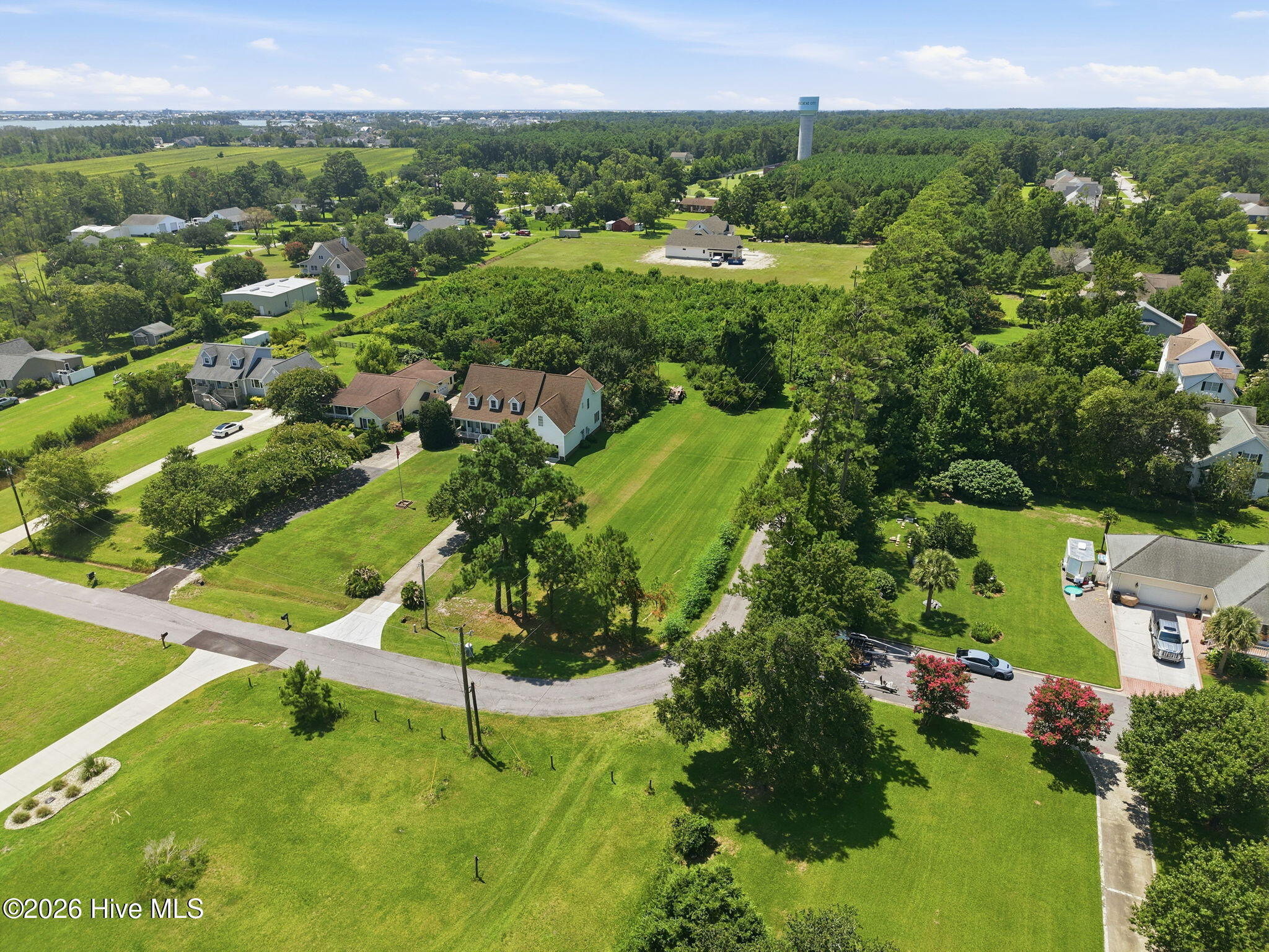 1513 956 Scotts Landing Property Photo 10