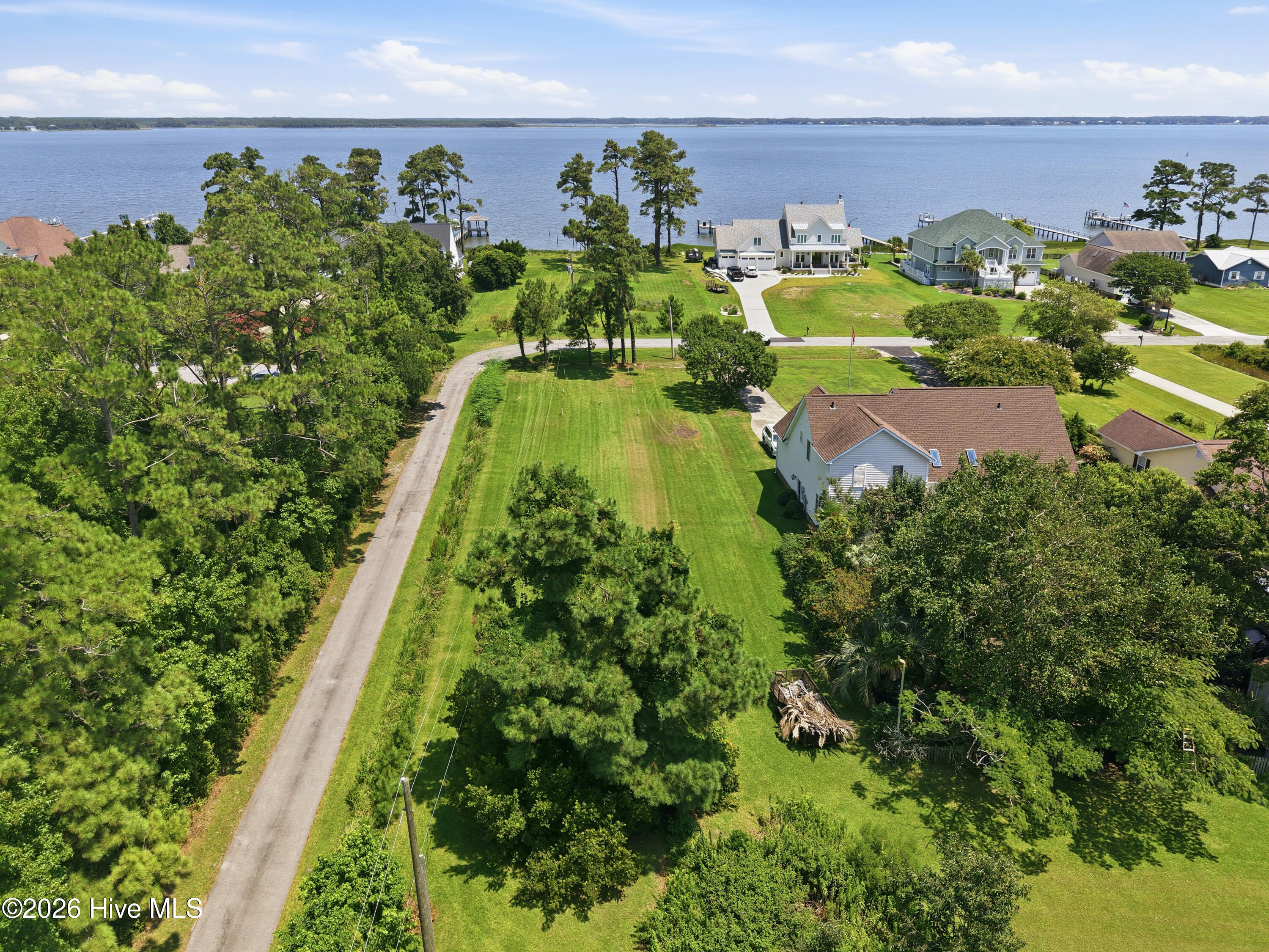 1513 956 Scotts Landing Property Photo 24