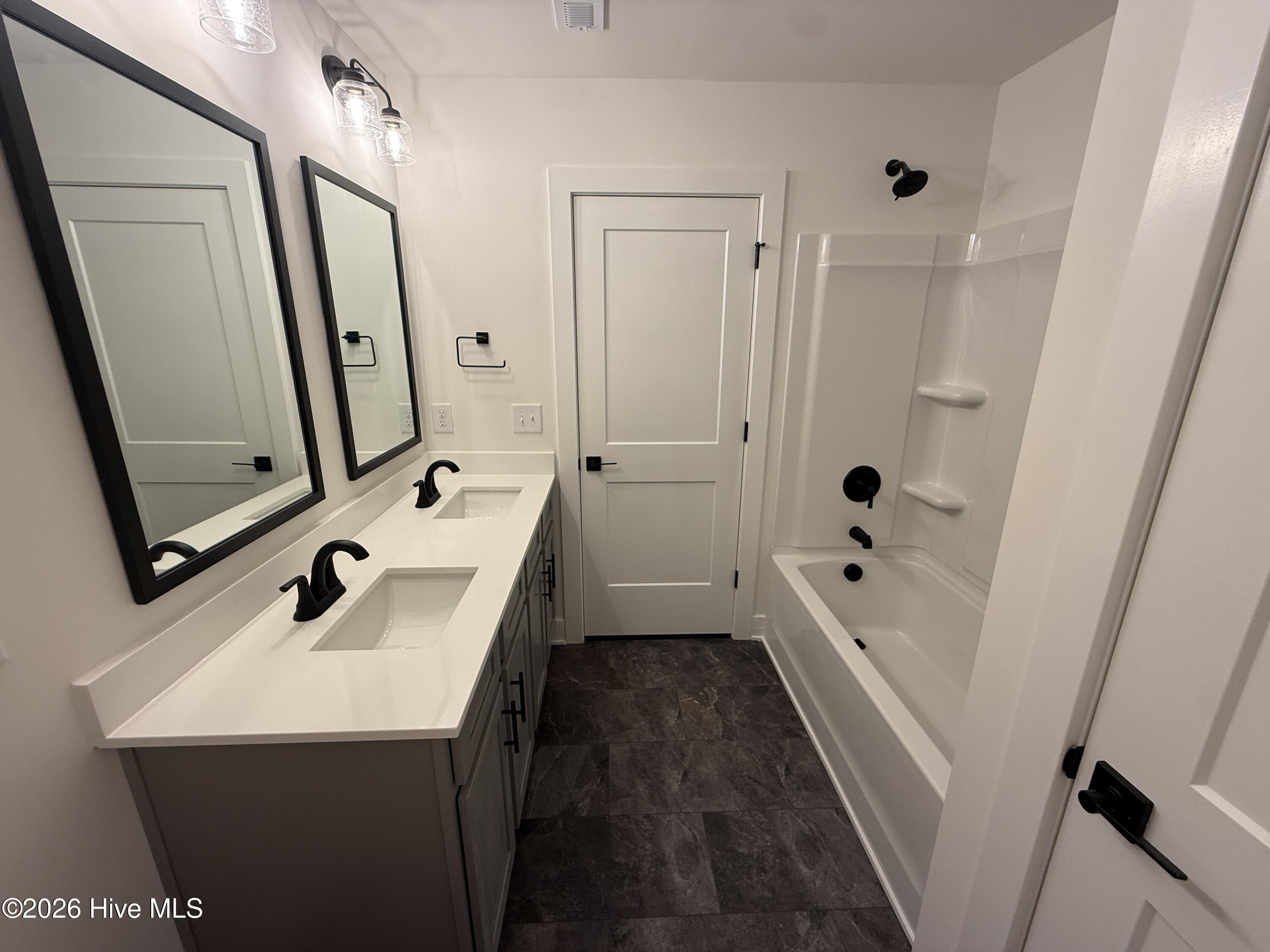 2013 Tharrington Way Property Photo 24