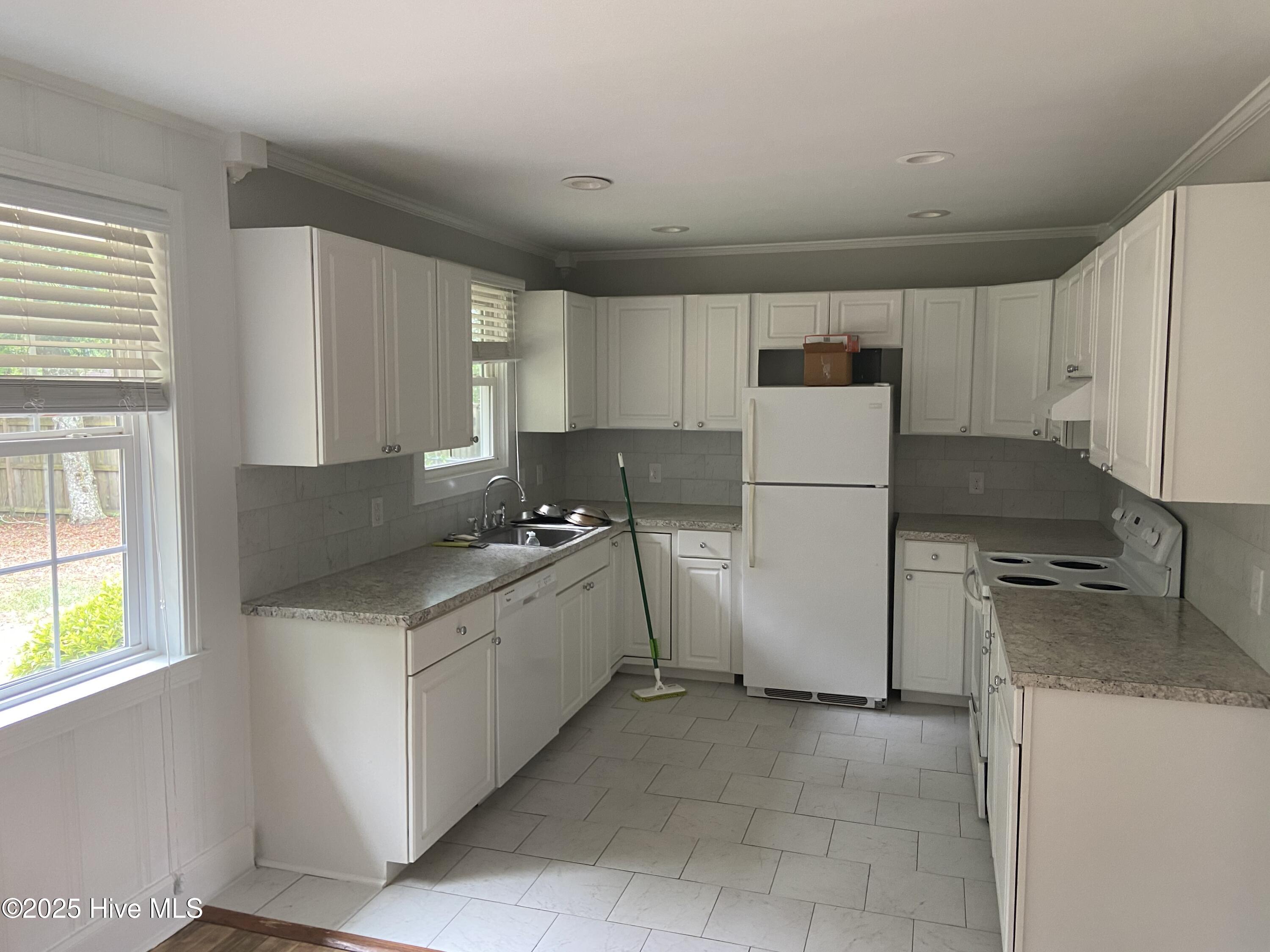 5308 Wrightsville Avenue Property Photo 2