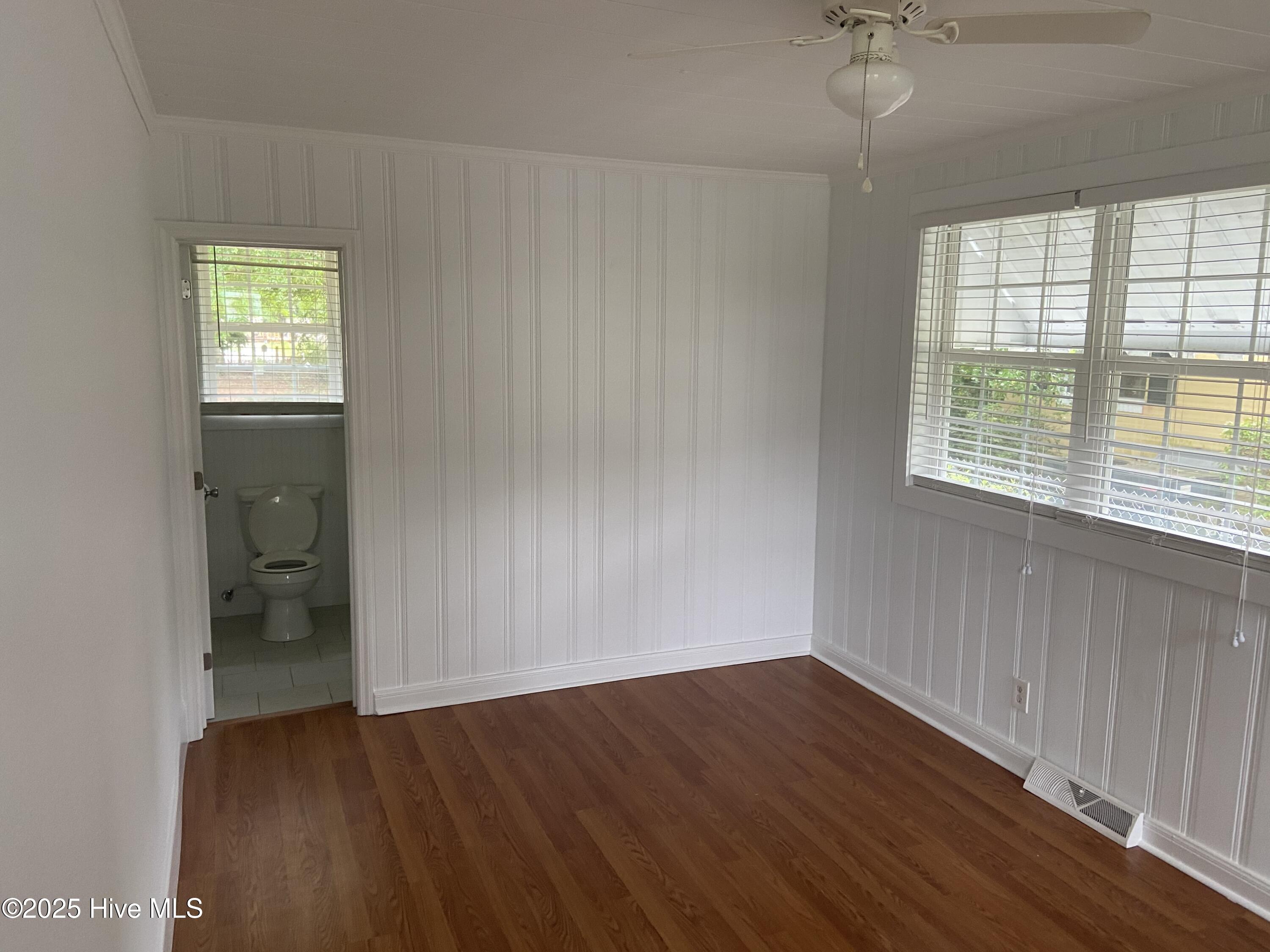 5308 Wrightsville Avenue Property Photo 4