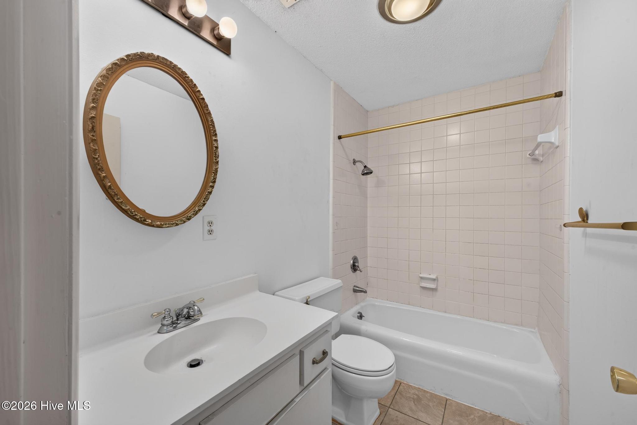 3538 Gleneagles Drive Property Photo 27
