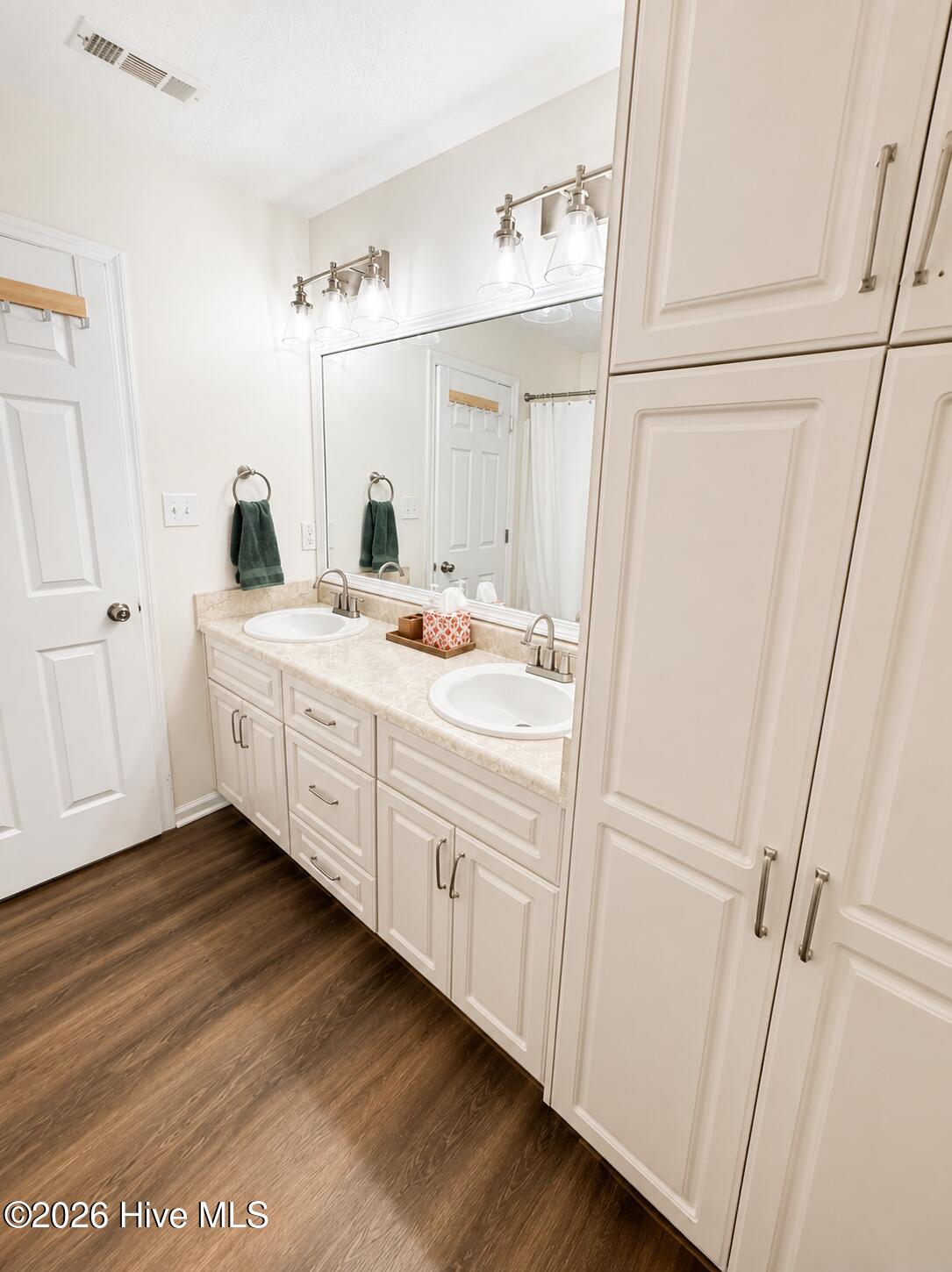 3406 Wisteria Lane Property Photo 37