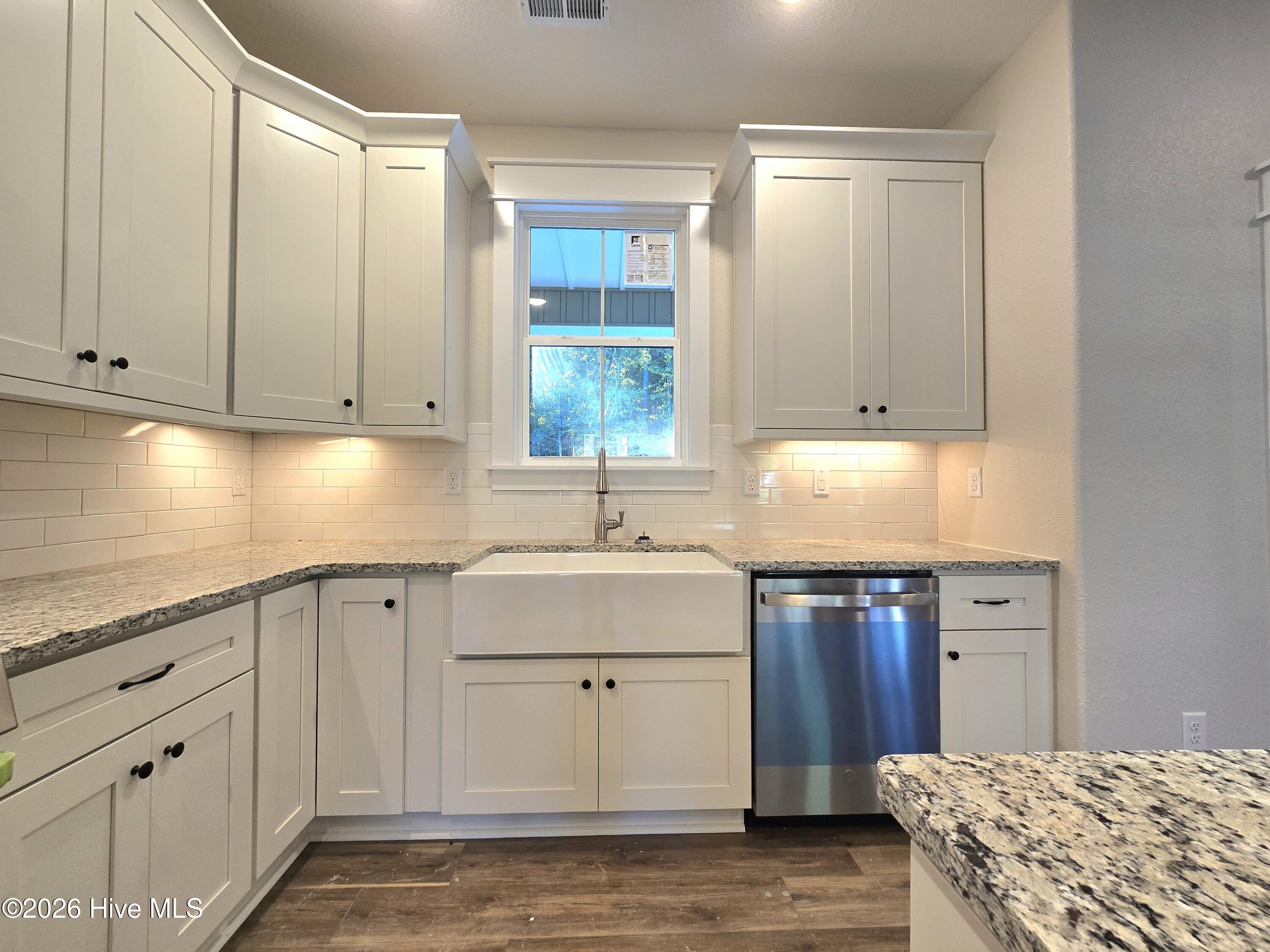 203 Gaston Drive Property Photo 8