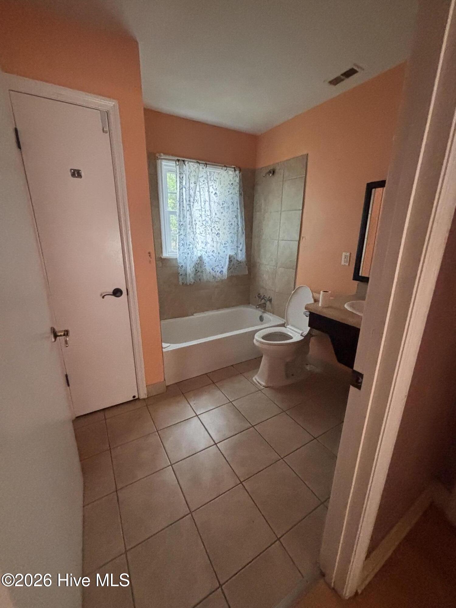 1912 Williams Drive Property Photo 7