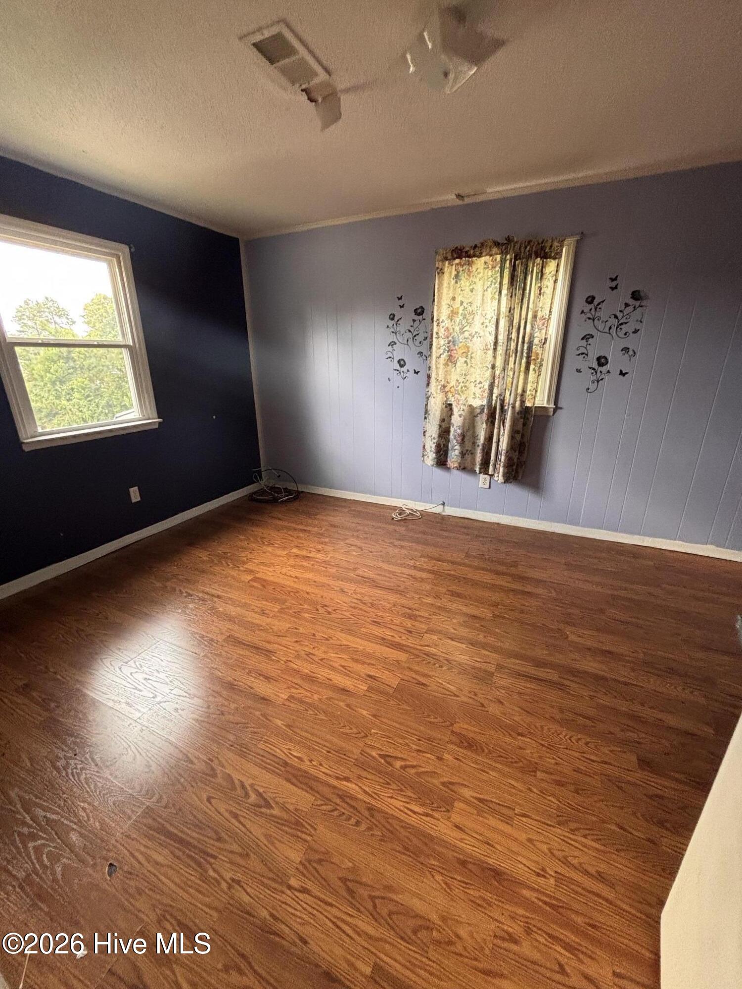 1912 Williams Drive Property Photo 13