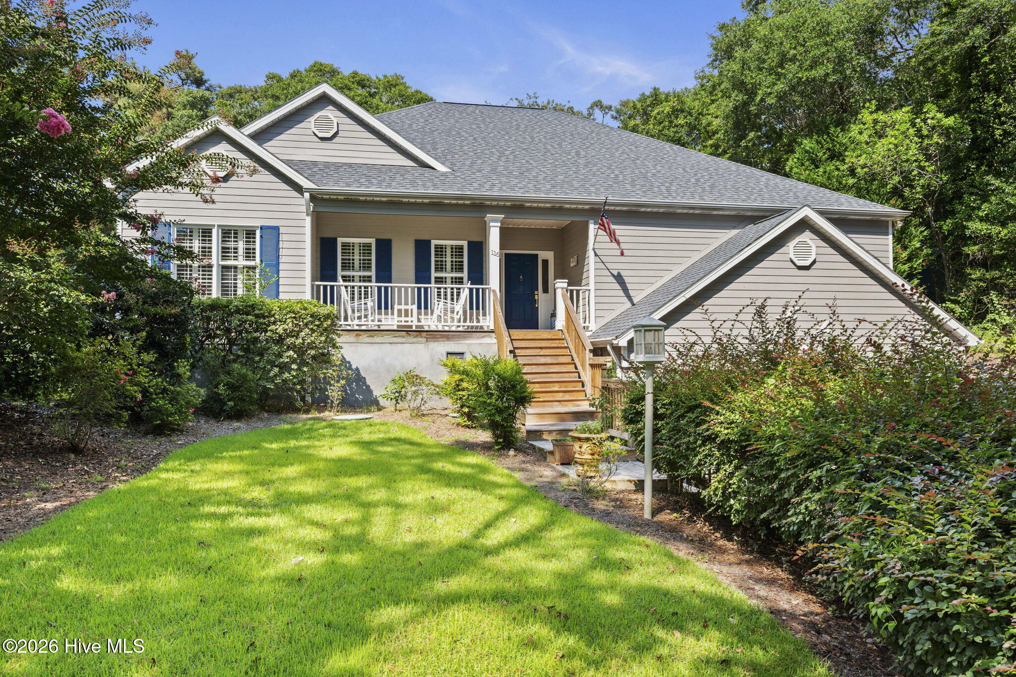 116 White Ash Drive Property Photo 2