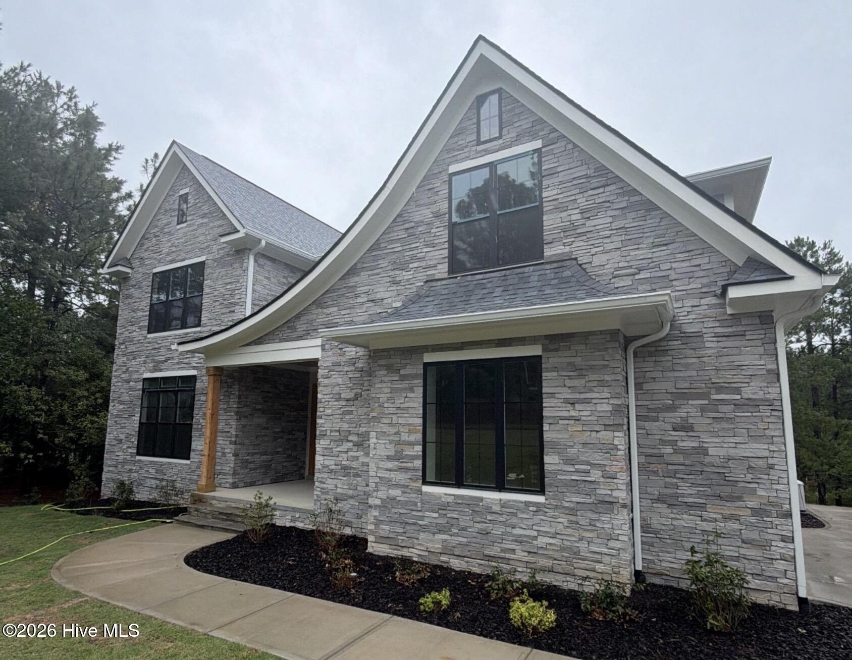 16 Overpeck Lane Property Photo 1