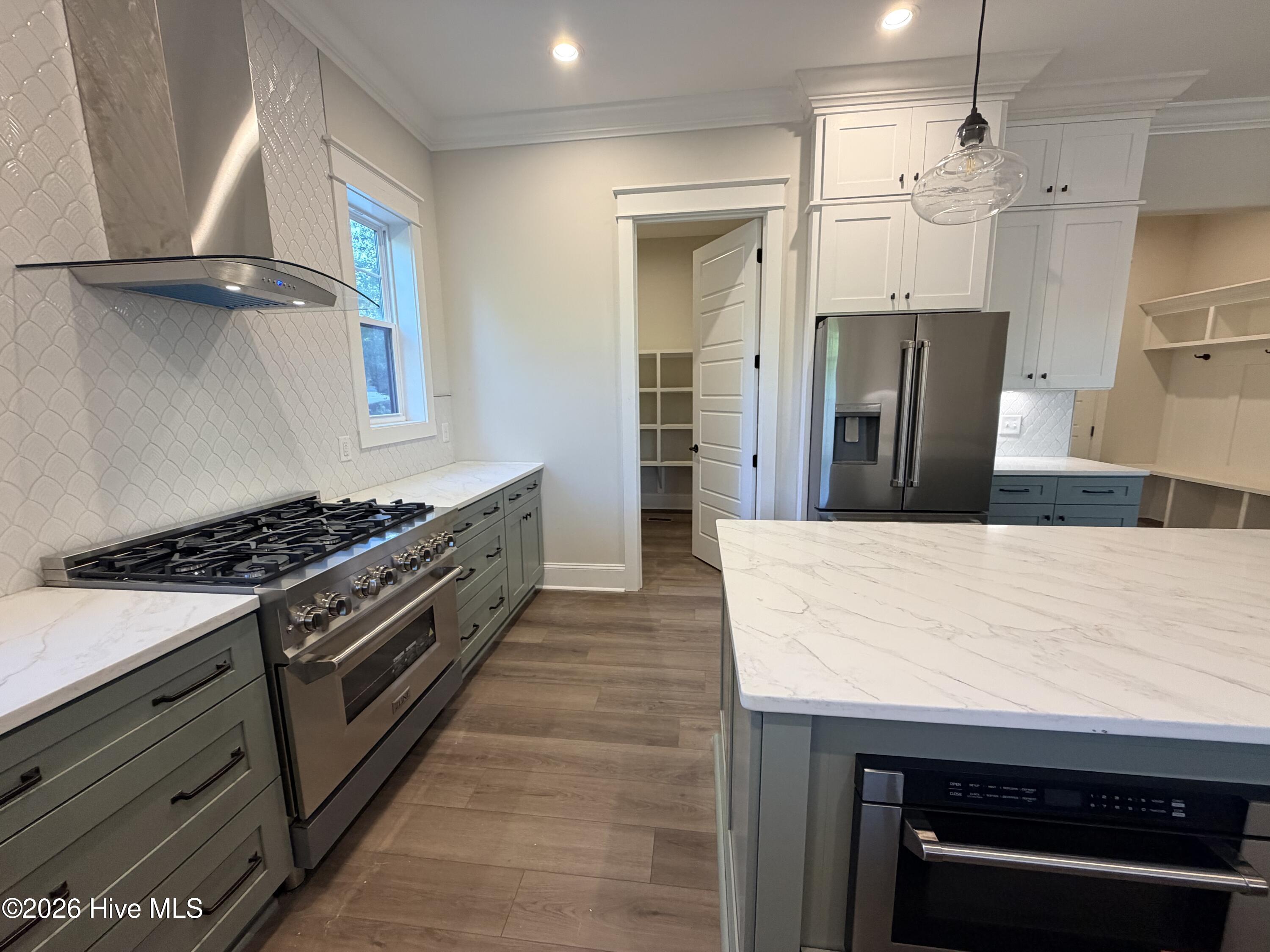 16 Overpeck Lane Property Photo 7