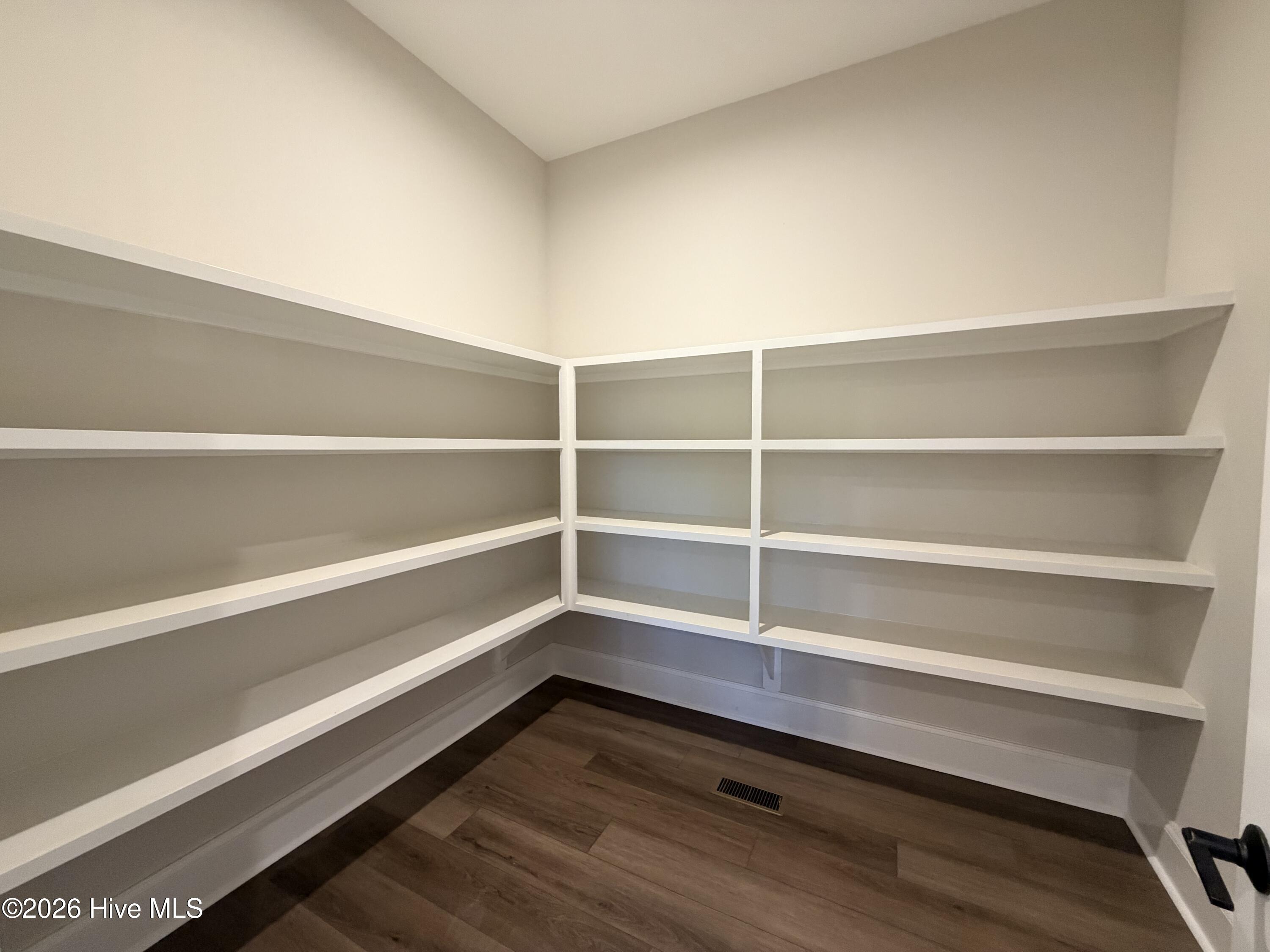 16 Overpeck Lane Property Photo 11