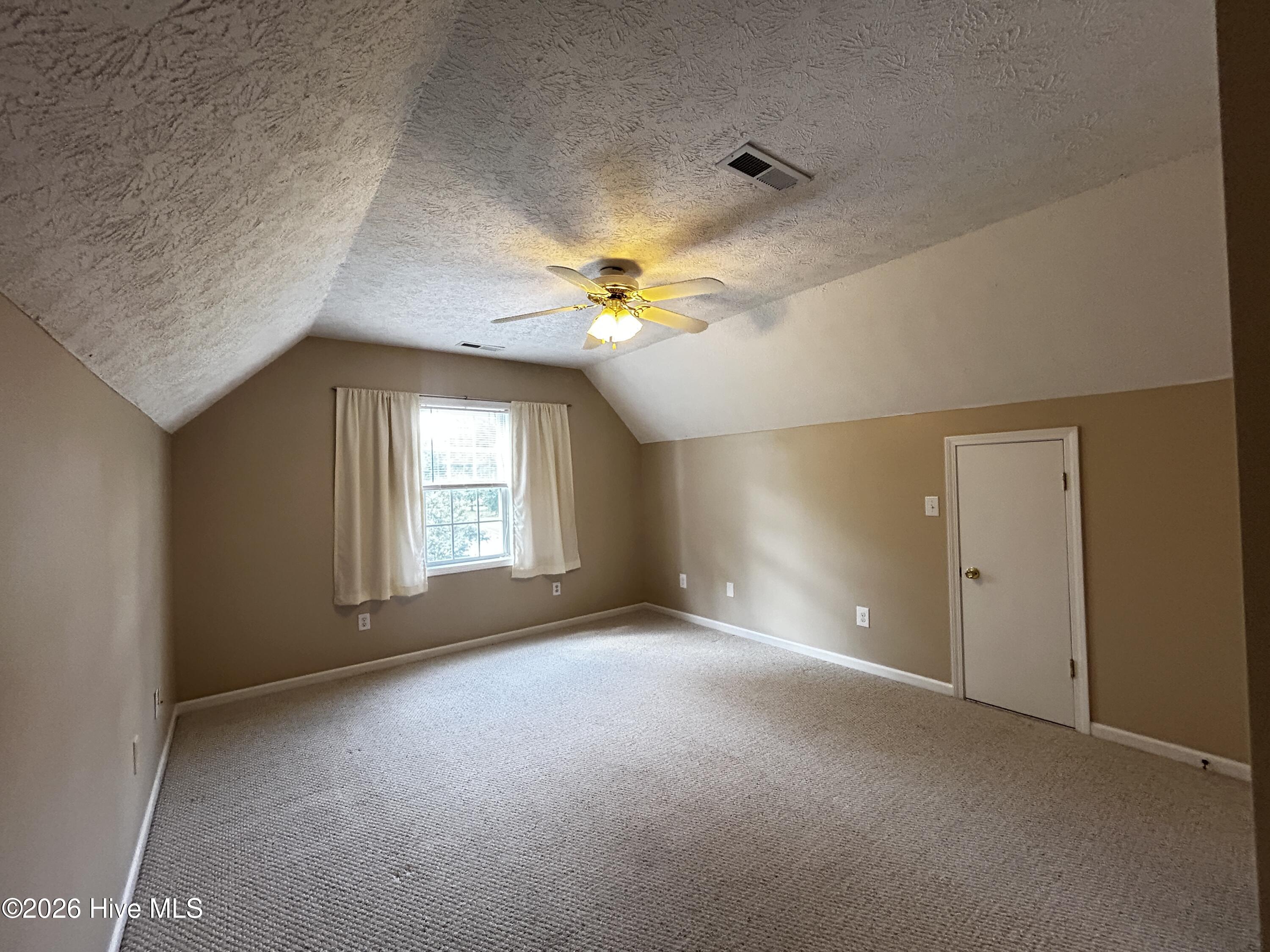 4111 Yarmouth Road Property Photo 16