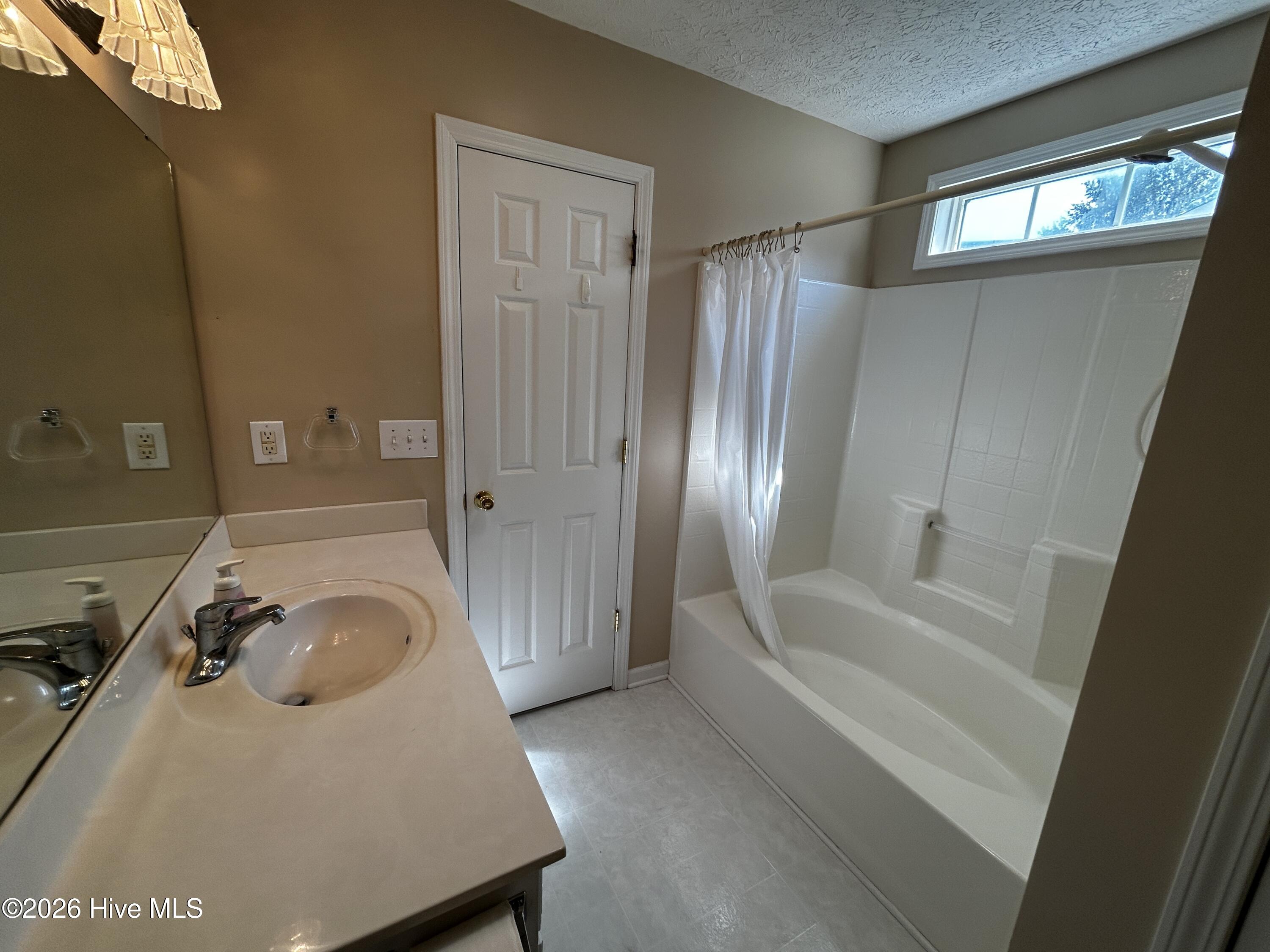 4111 Yarmouth Road Property Photo 24