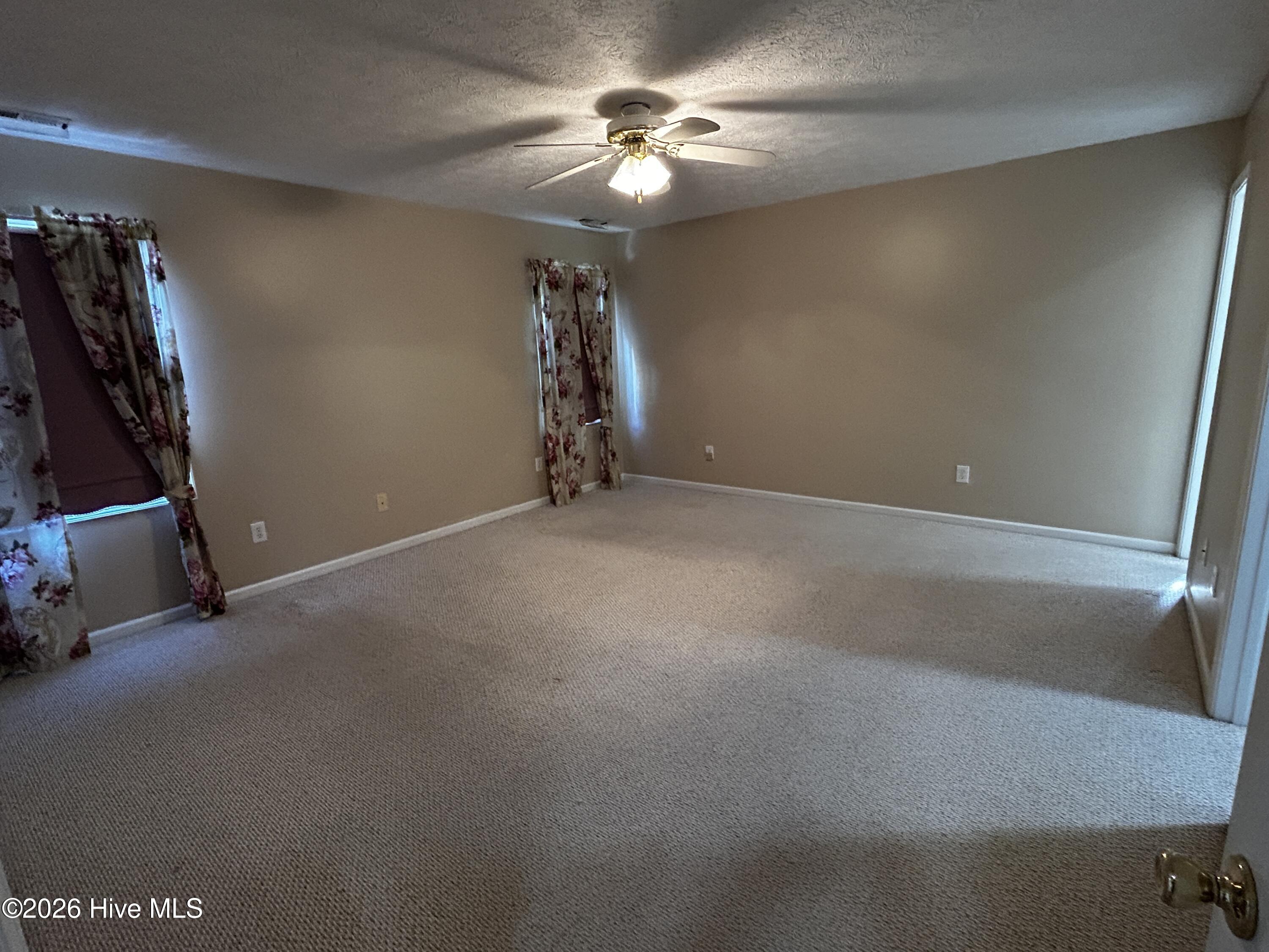 4111 Yarmouth Road Property Photo 25