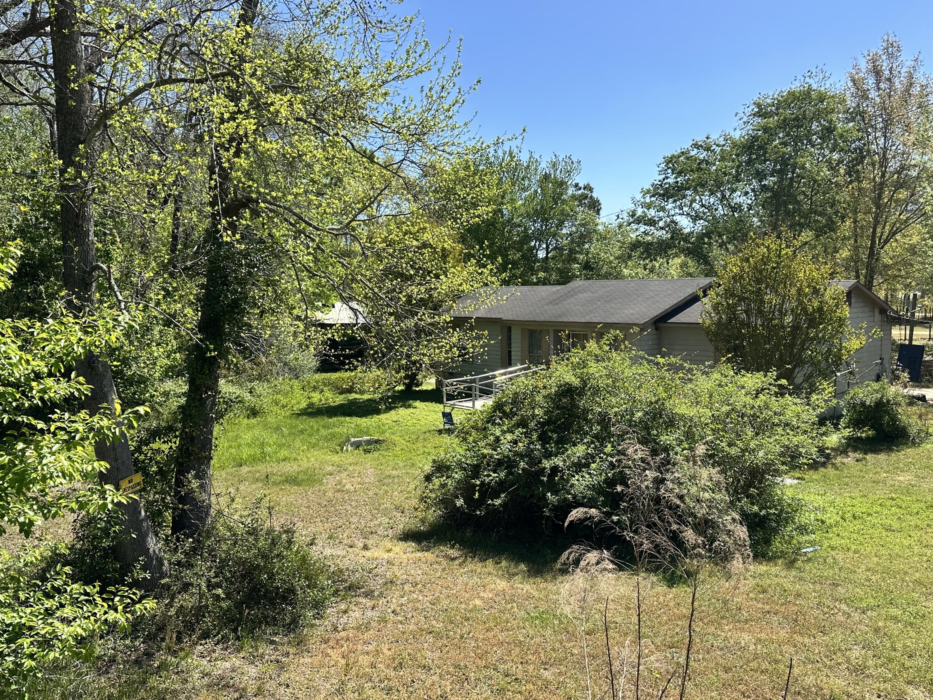 330 Pipeline Road Property Photo 1