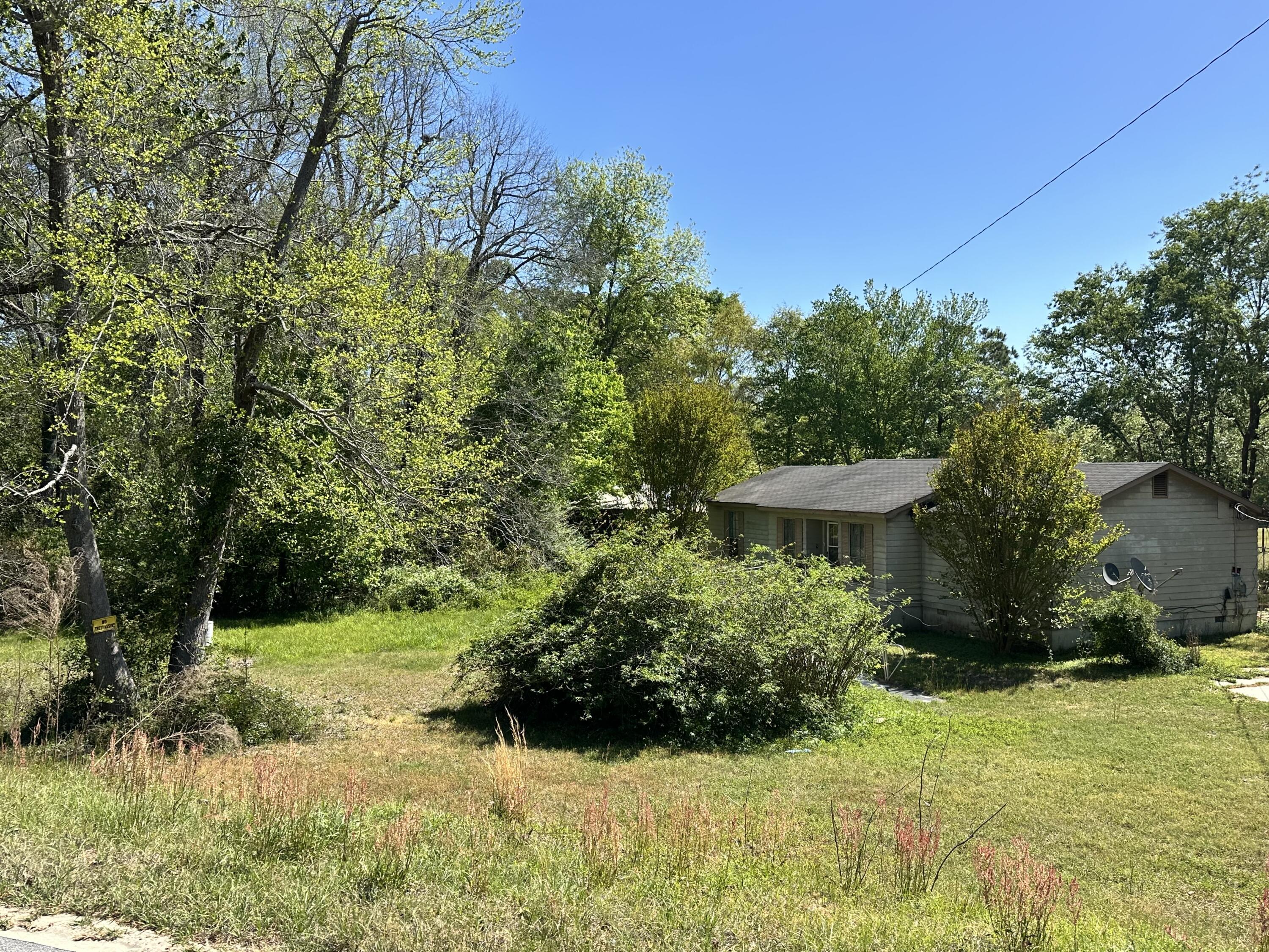 330 Pipeline Road Property Photo 3